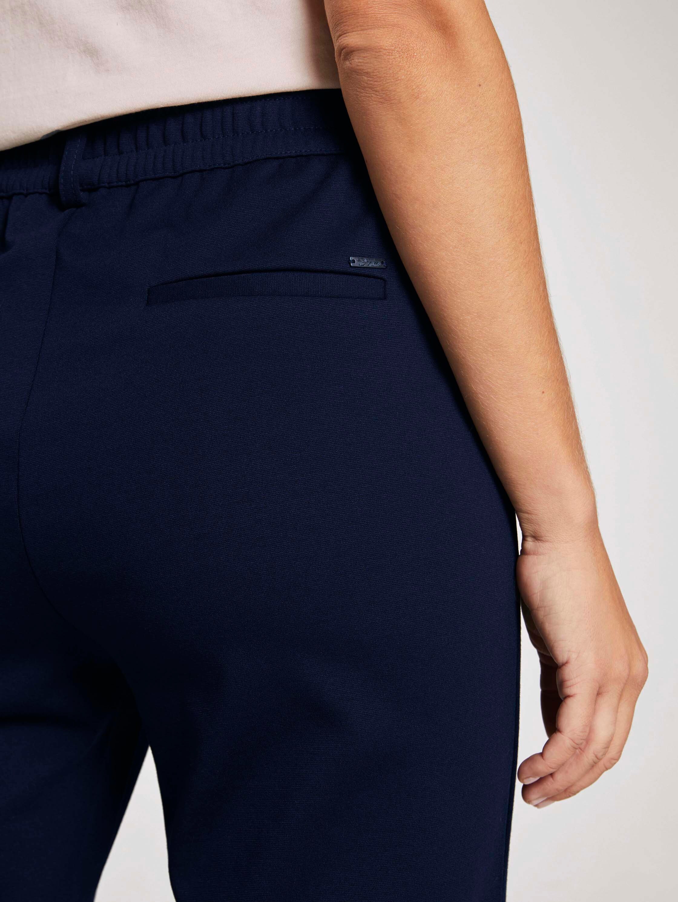 Relaxed Fit Hose mit elastischem Bund - 5