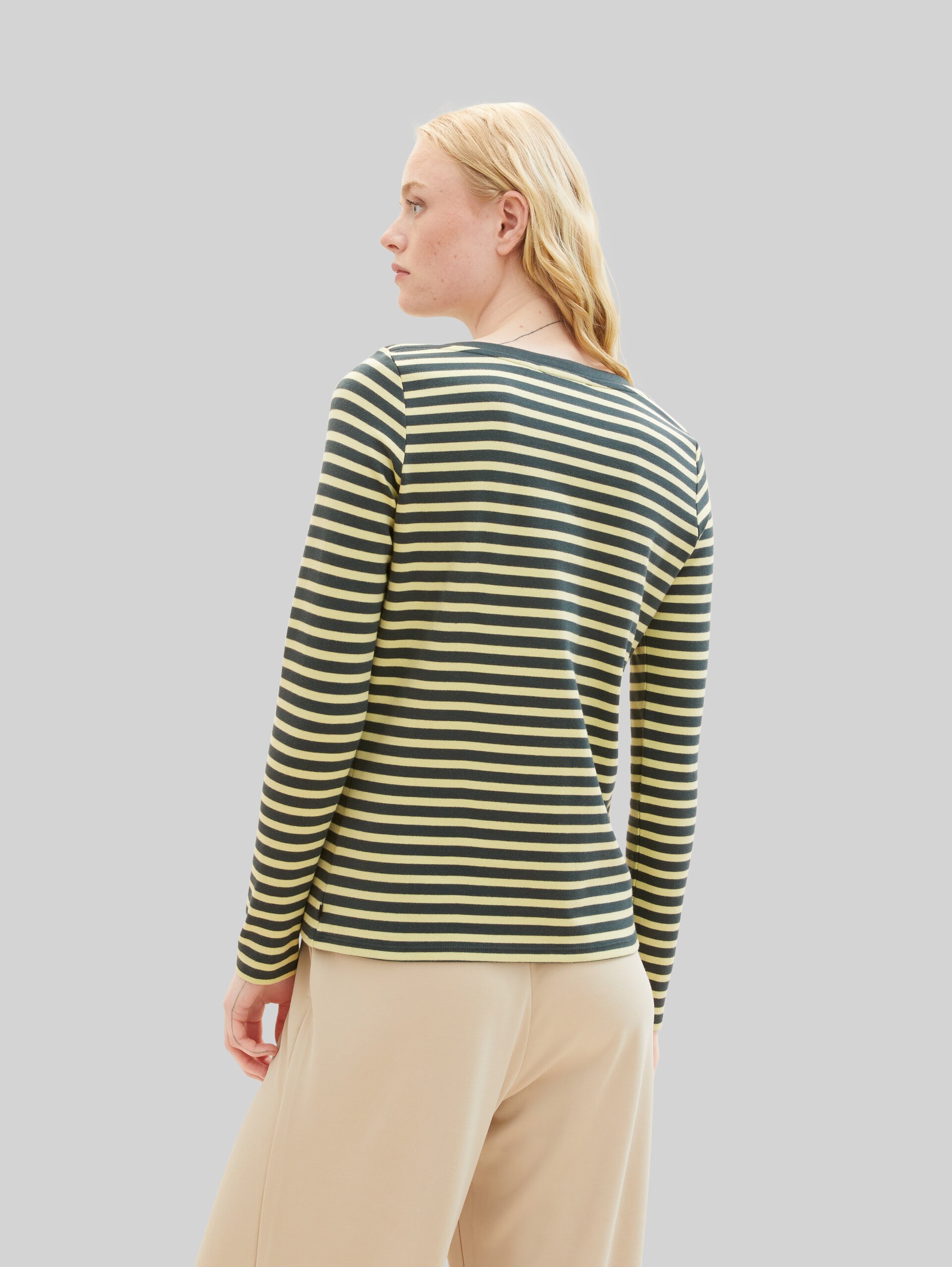 Shirt met lange mouwen en streepmotief - tonal green stripe - Neklijn model-achteraanzicht