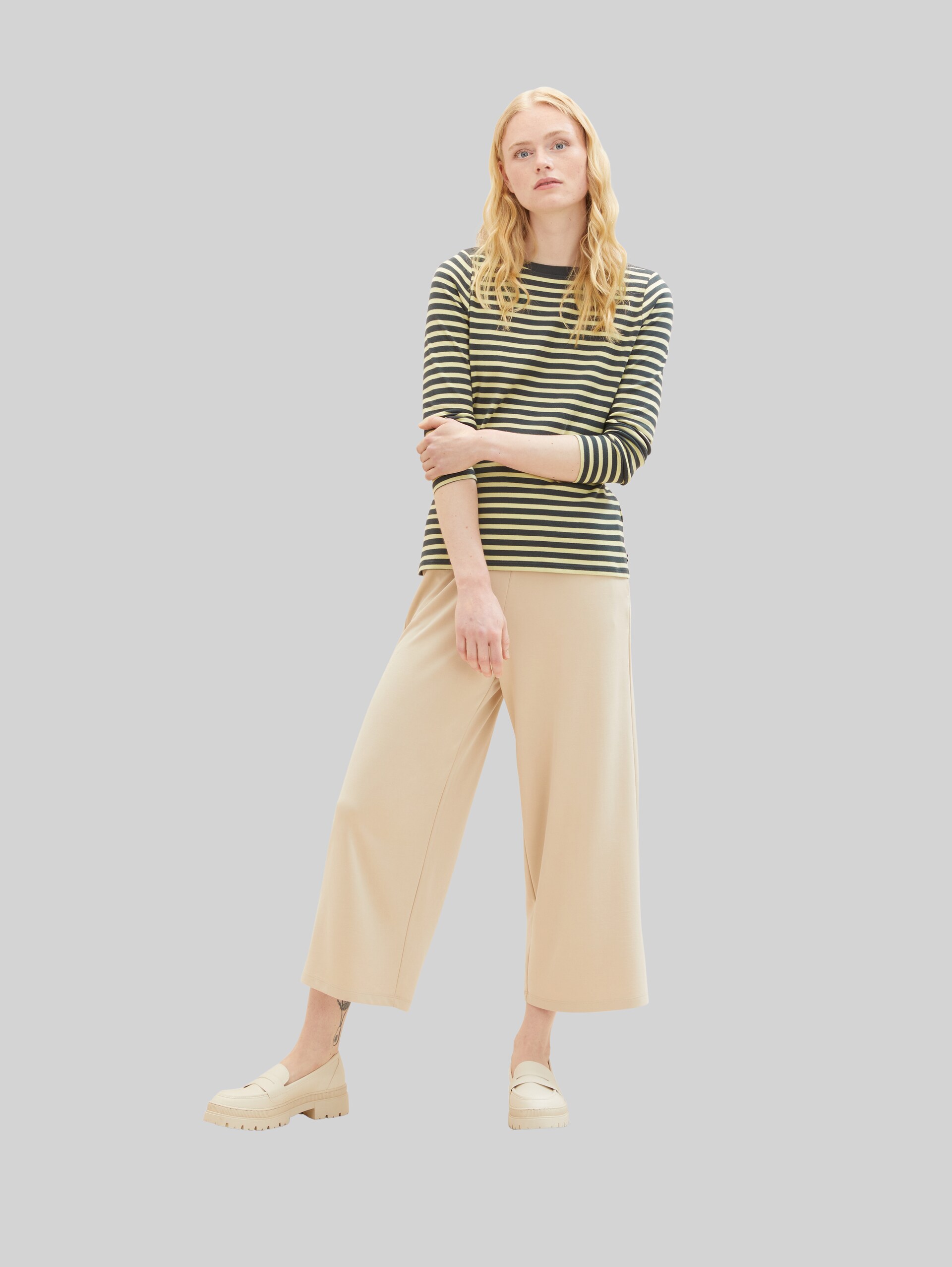 Shirt met lange mouwen en streepmotief - tonal green stripe - Detailaanzicht model