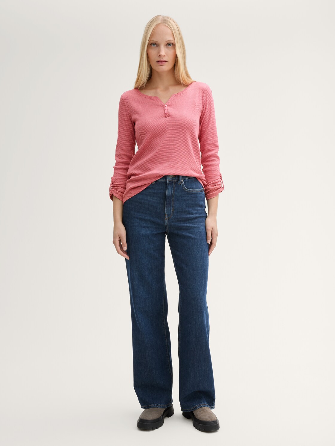 Langarmshirt mit Turn-Up-Funktion - off white red small stripe - Model-Vorderansicht