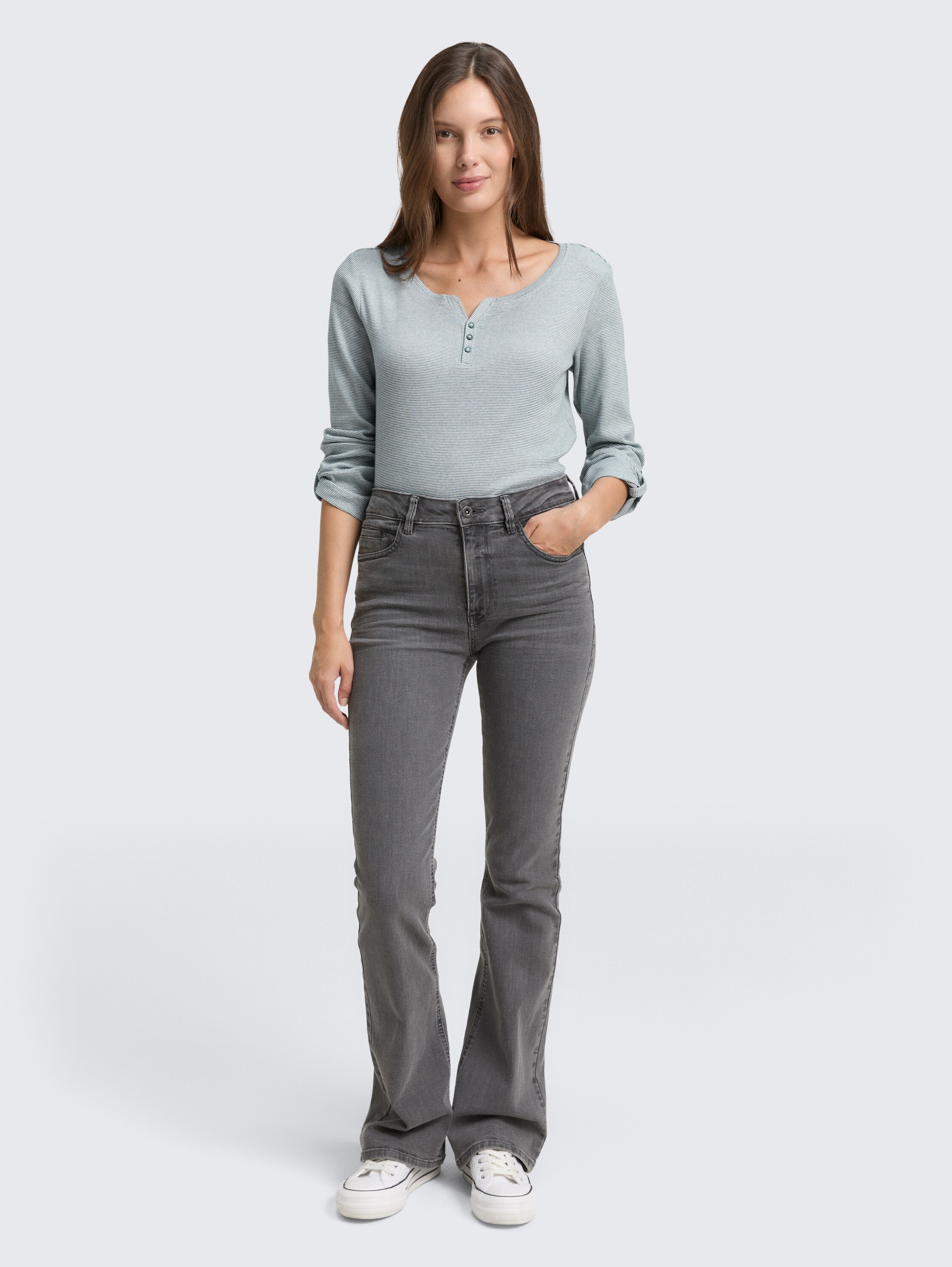 Langarmshirt mit Turn-Up-Funktion - green offwhite small stripe - Model-Vorderansicht