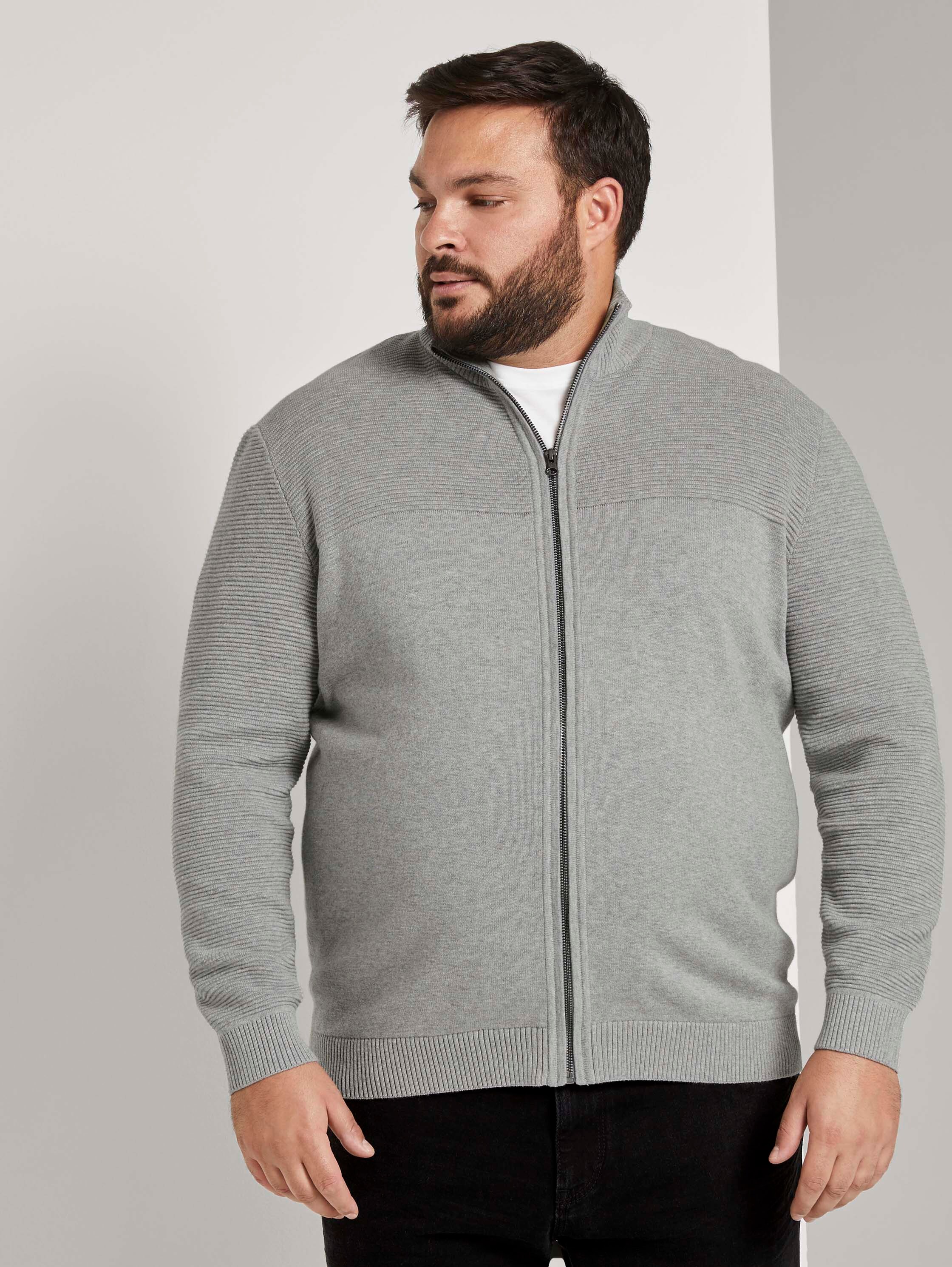 Strickjacke aus Baumwolle - Grey Heather Melange - Ausschnitt Model-Vorderansicht