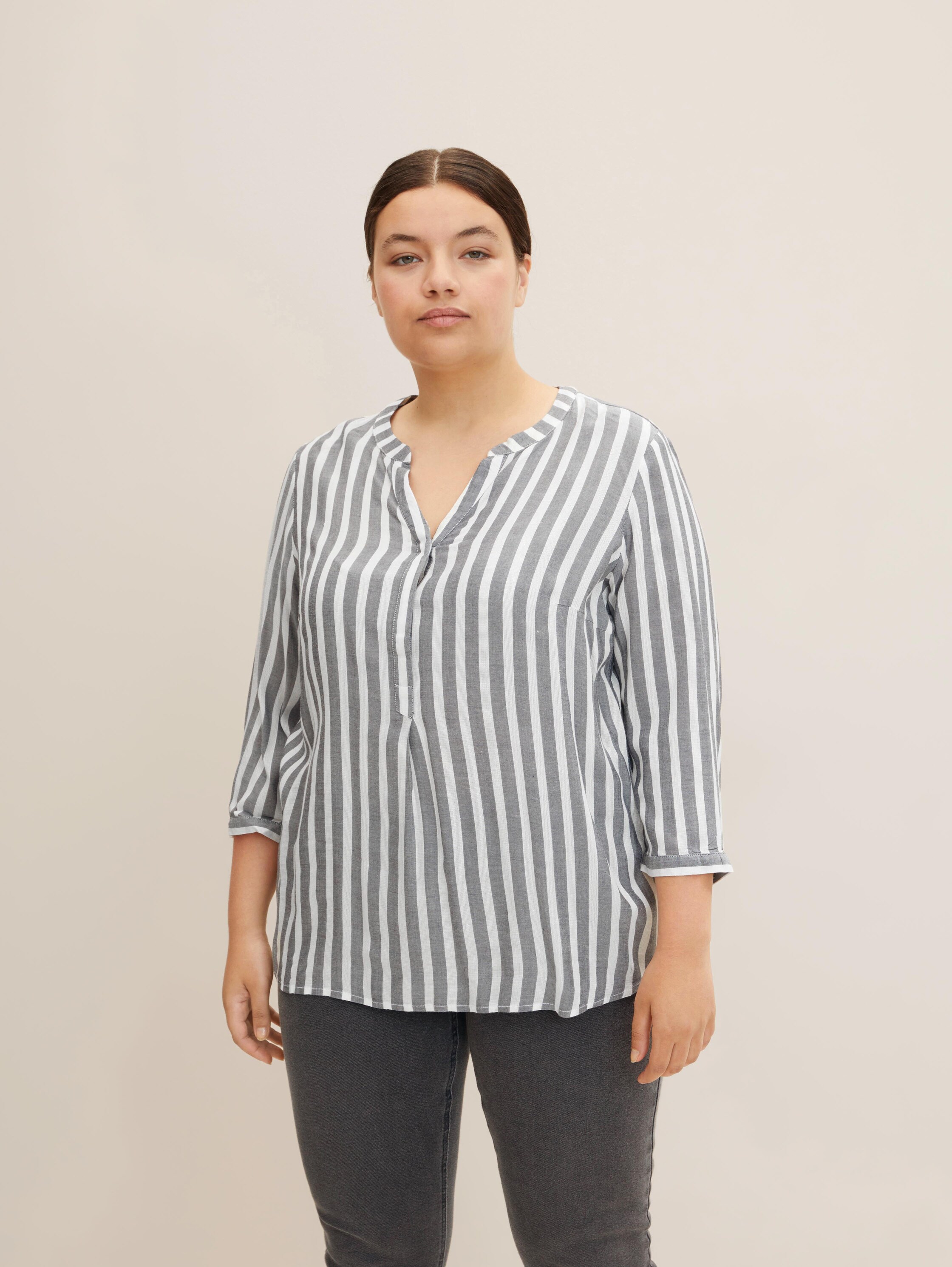 Plus Size - Gestreifte Henleybluse mit LENZING™ ECOVERO™ - 3