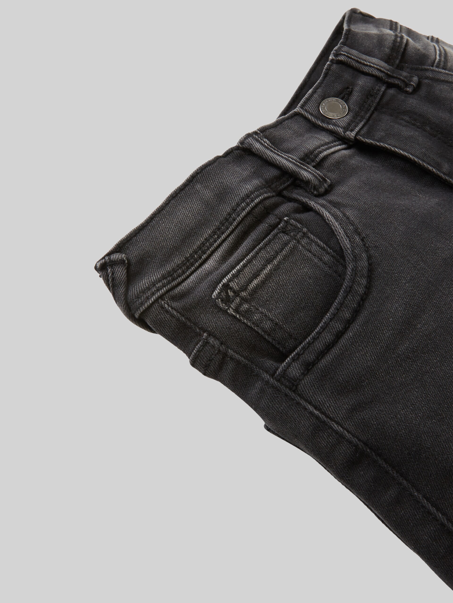 Jeans Matt légèrement délavé - clean mid stone black denim - Vue détaillée du modèle