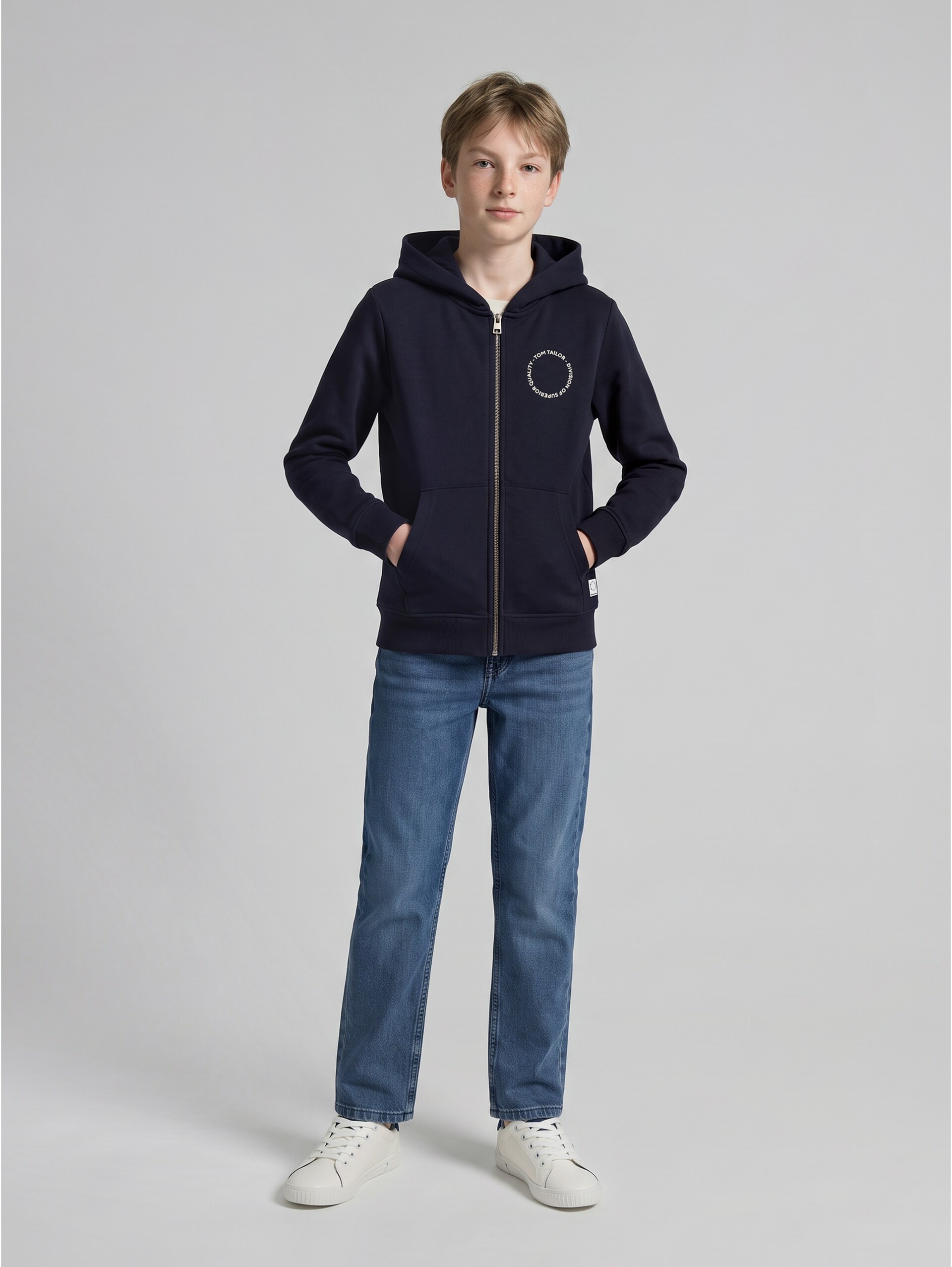 Hoodie sweatjack met print - sky captain blue - Model vooraanzicht