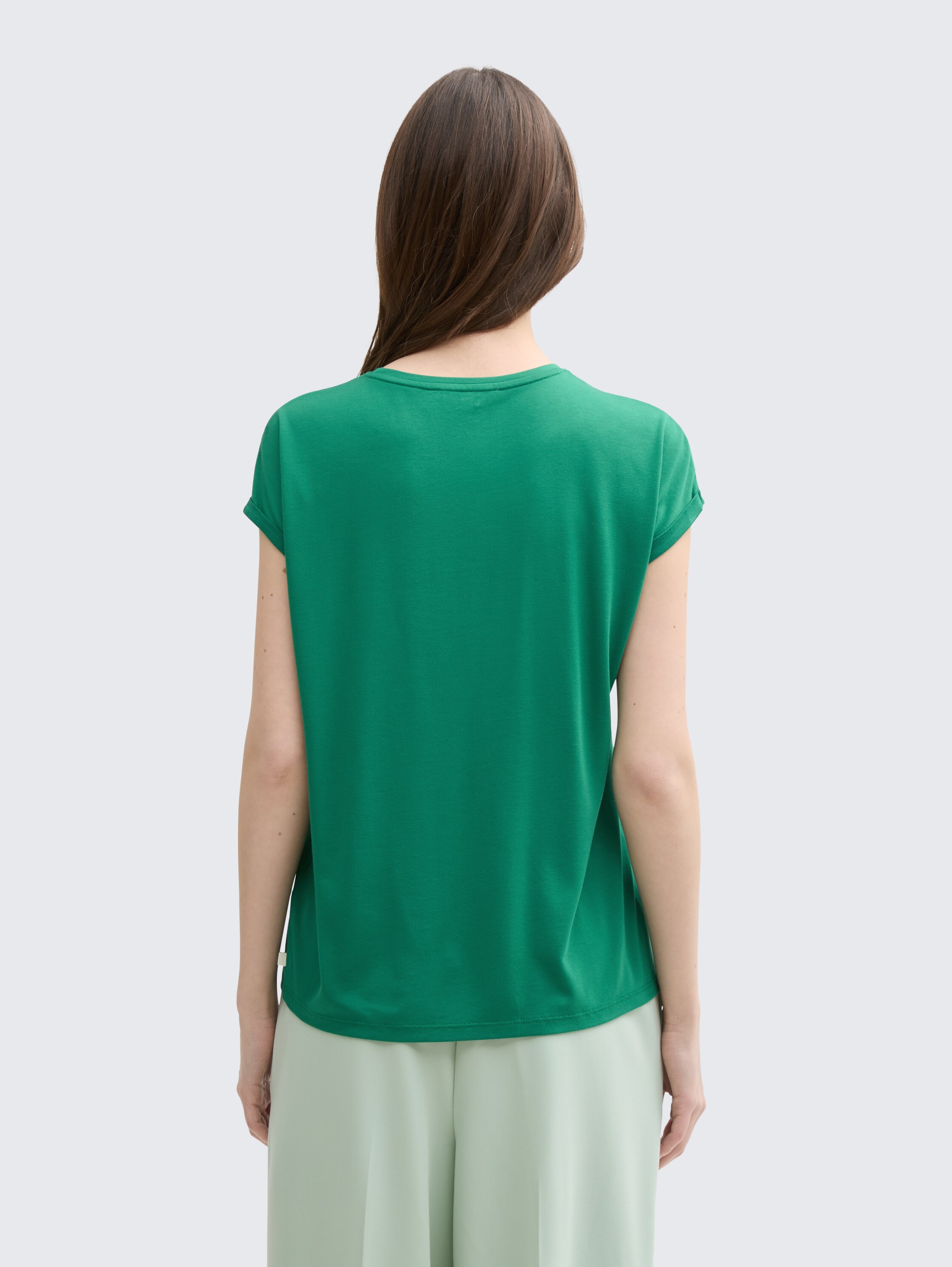 Basic T-Shirt - luscious_pine_green - 