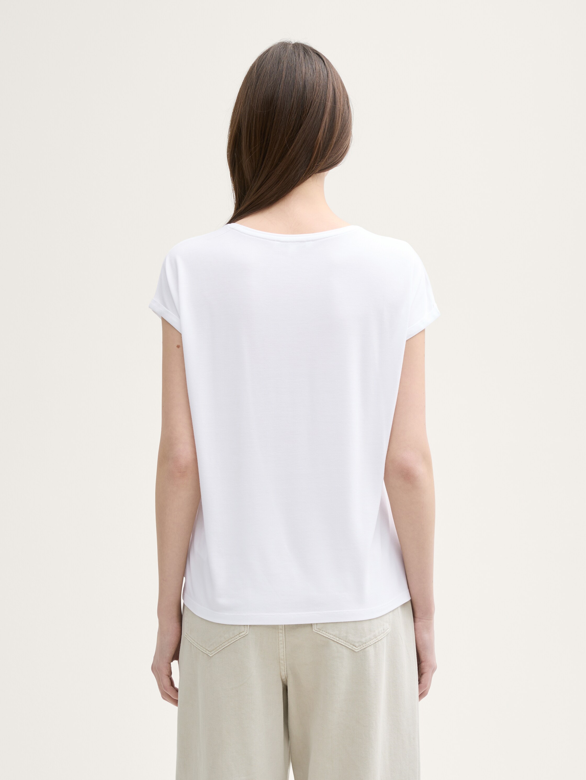 Basic T-Shirt - 2