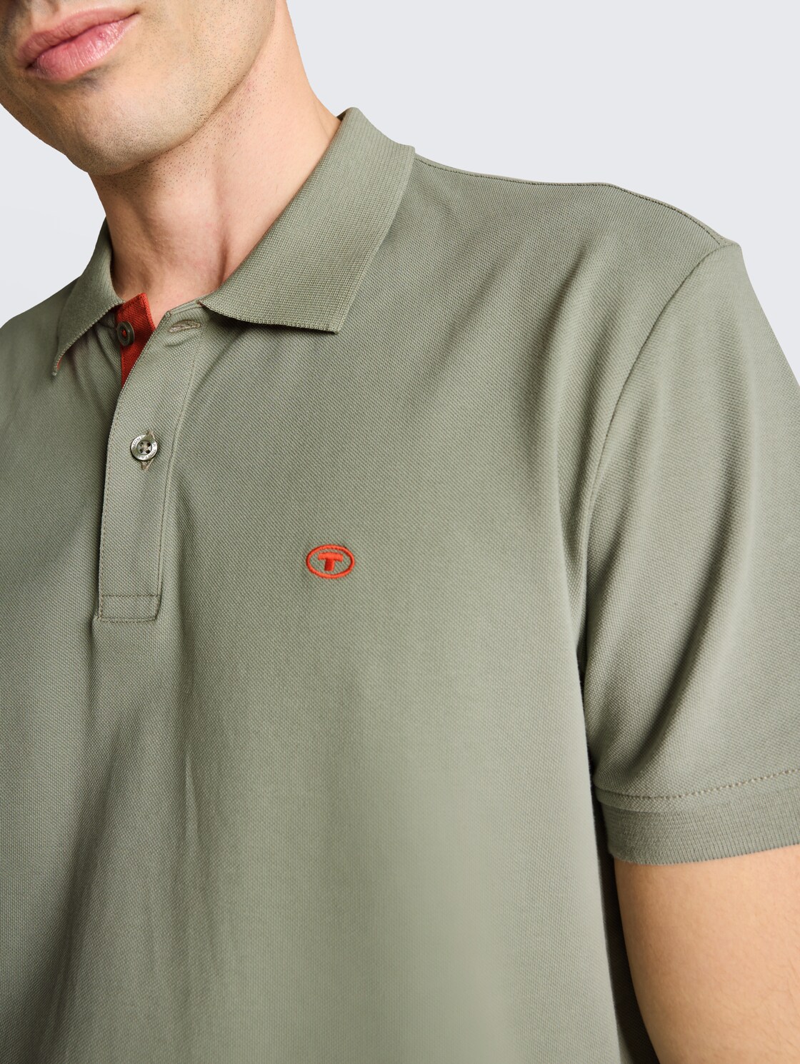 Piqué Poloshirt mit Logo-Stickerei - Greyish Shadow Olive