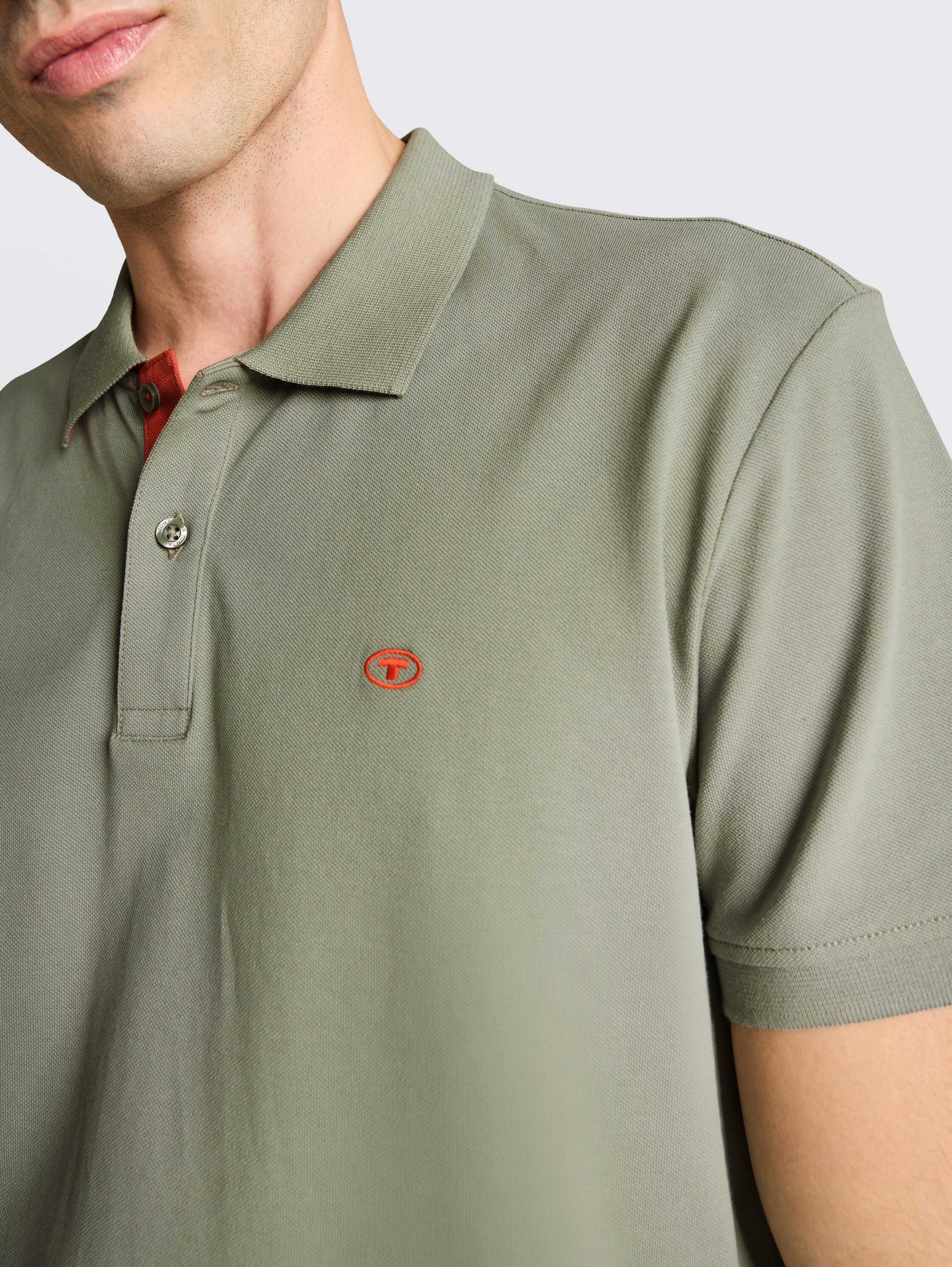 Piqué polo shirt with embroidered logo - greyish_shadow_olive - 