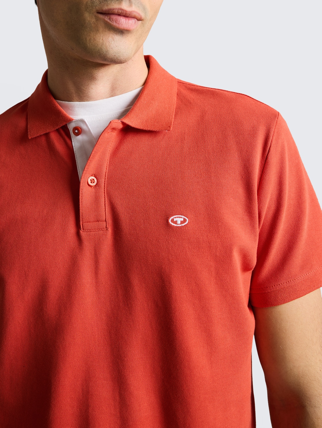 Piqué Poloshirt mit Logo-Stickerei - Chili Orange