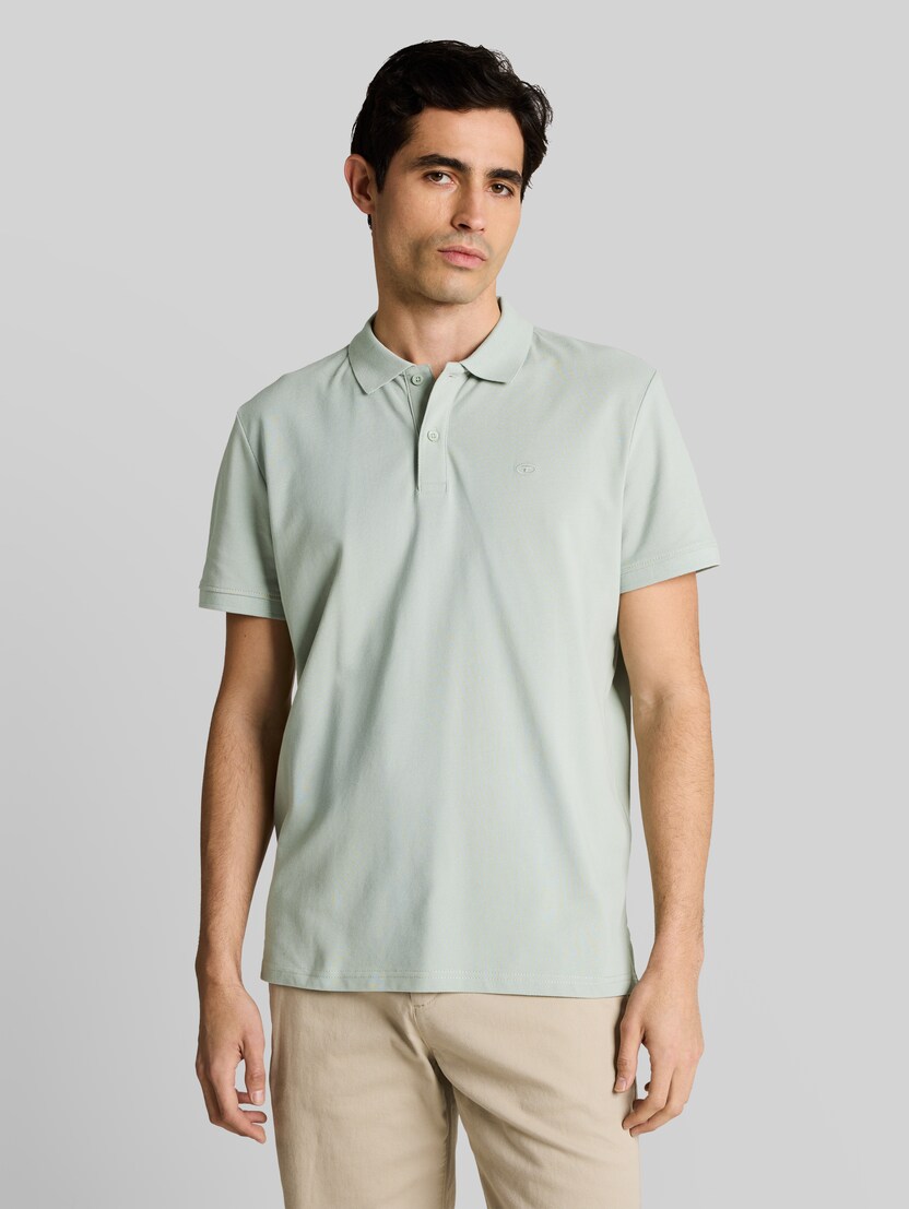 Piqué Poloshirt mit Logo-Stickerei von Men, soft greyish green