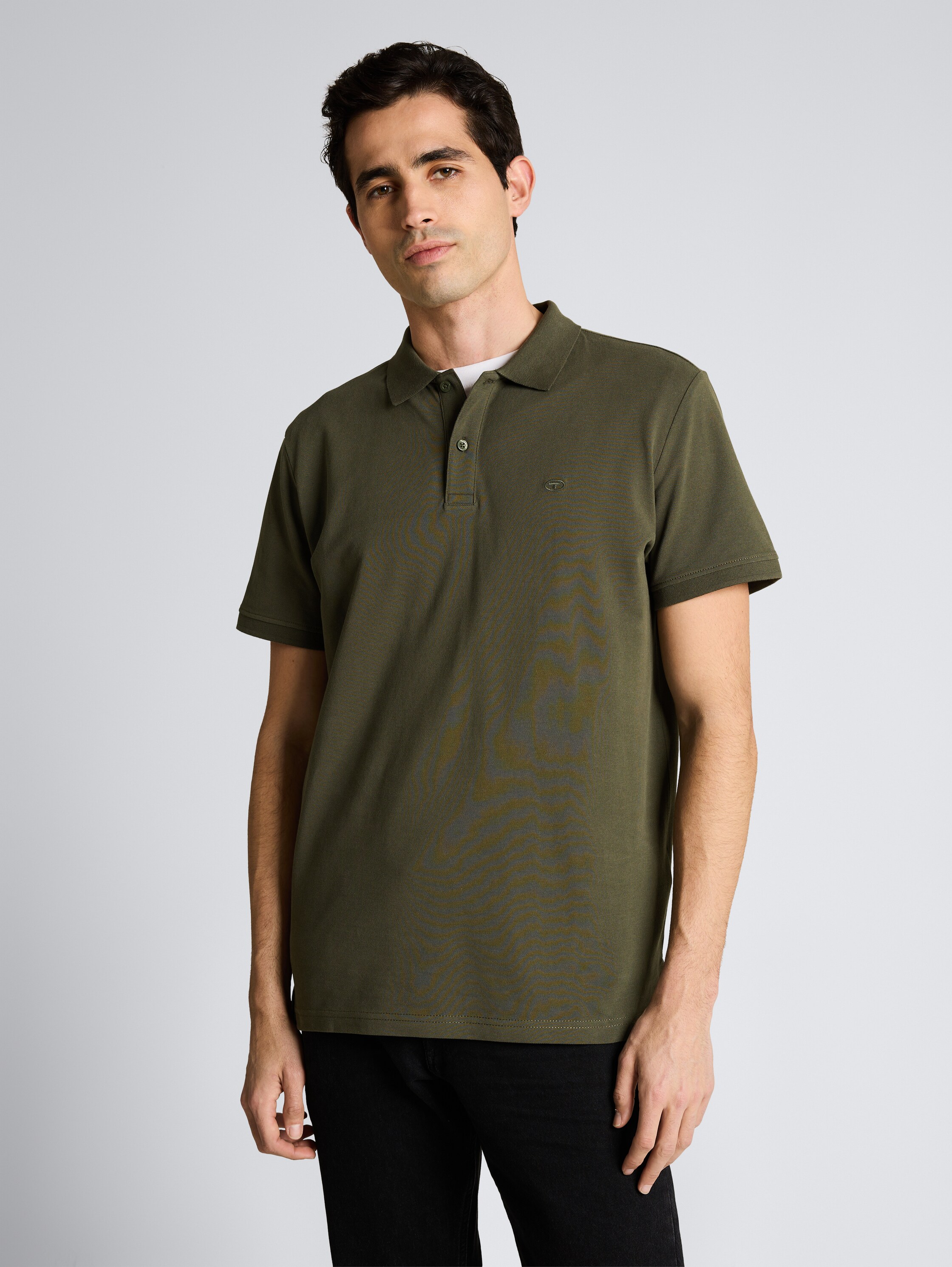 Piqué poloshirt met geborduurd logo - deep_leaf_green - 