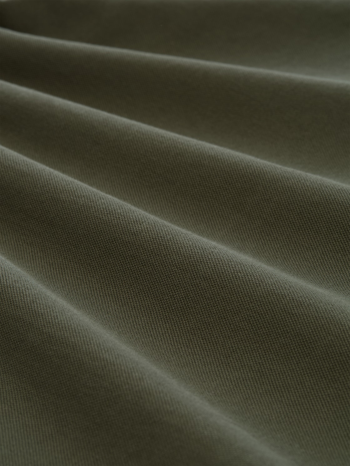 Piqué Poloshirt mit Logo-Stickerei - deep leaf green