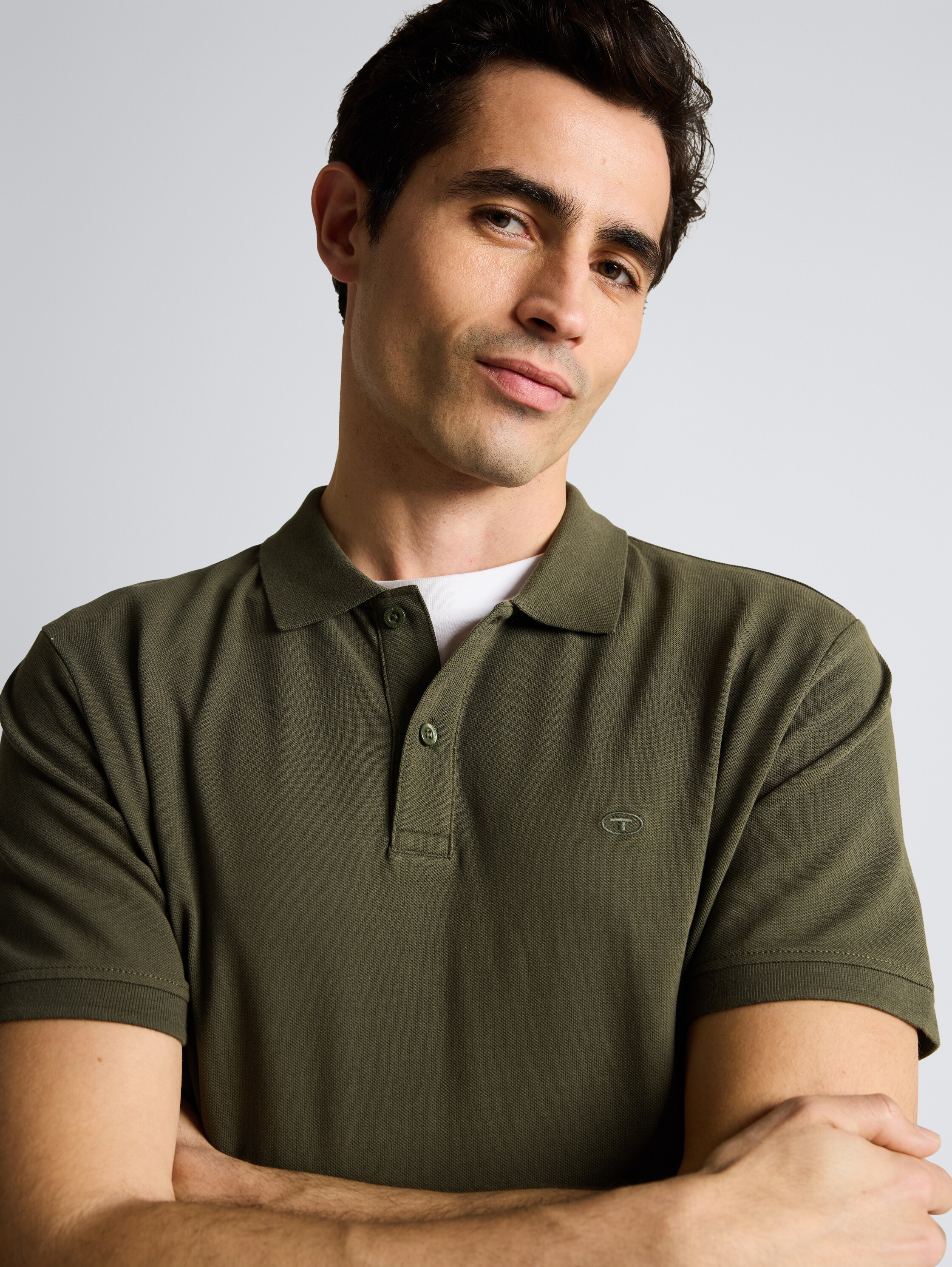 Piqué poloshirt met geborduurd logo - deep_leaf_green - 