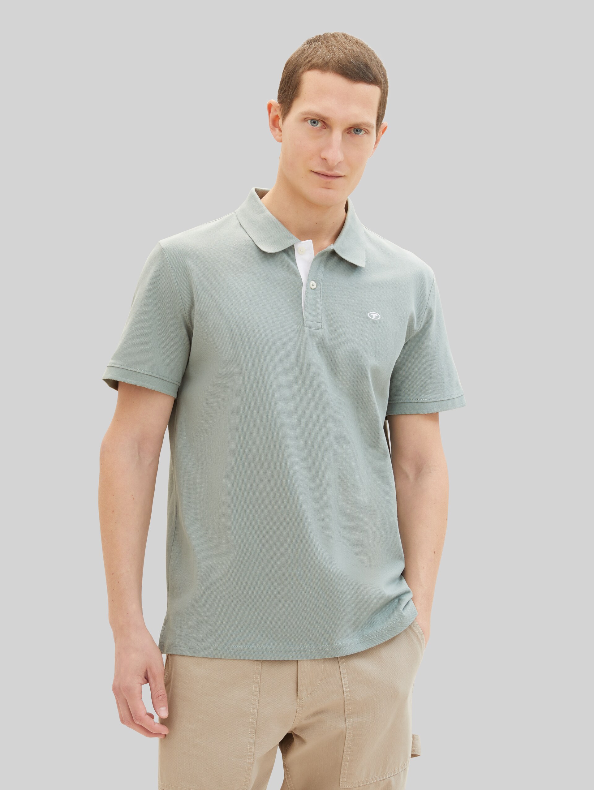 Piqué polo shirt with embroidered logo - iced grey mint