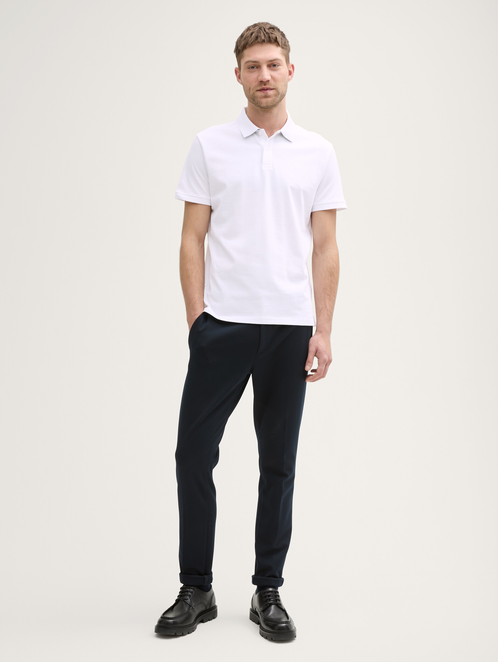 Piqué poloshirt met geborduurd logo - lucid white