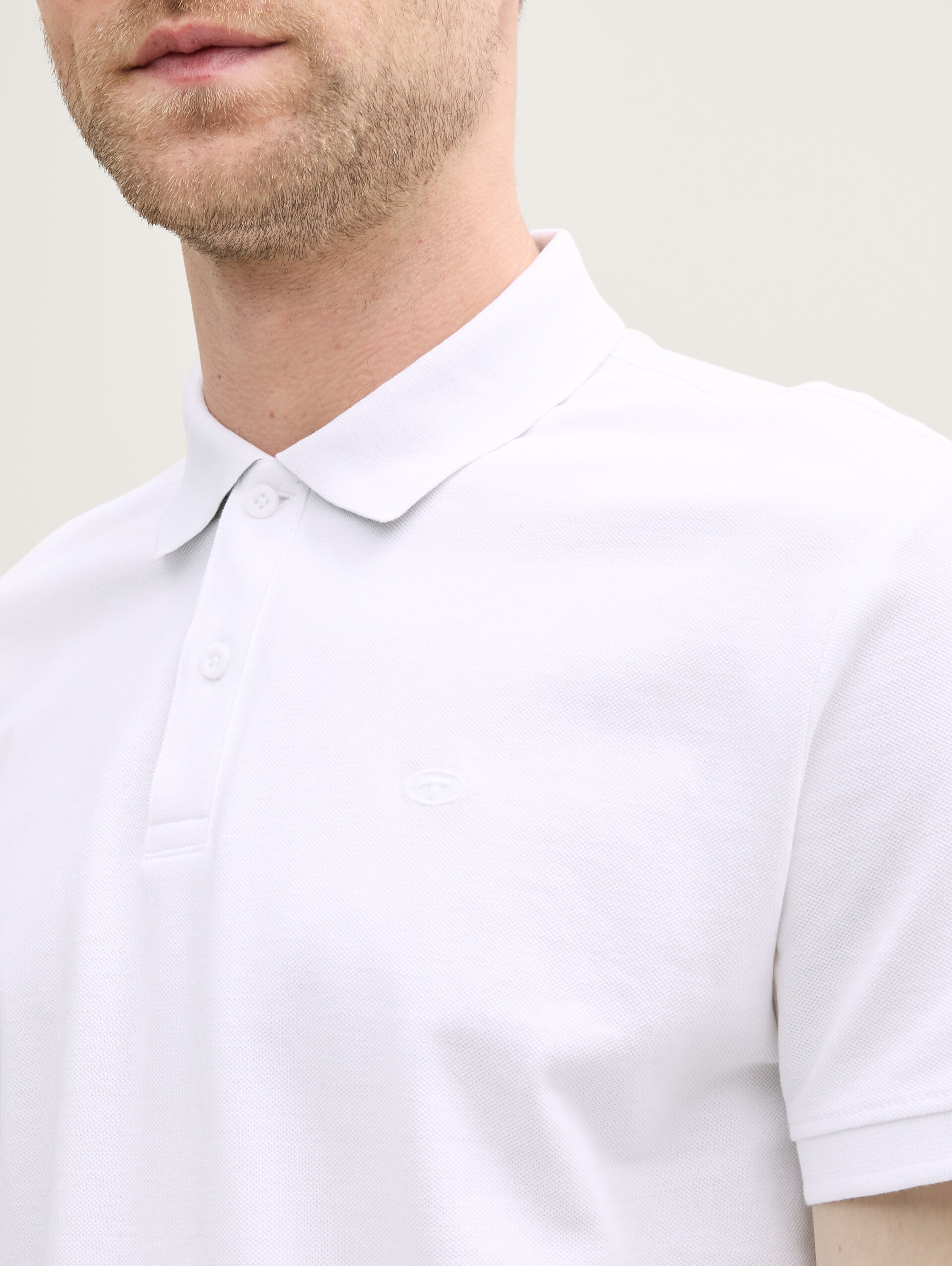 Piqué poloshirt met geborduurd logo - lucid white