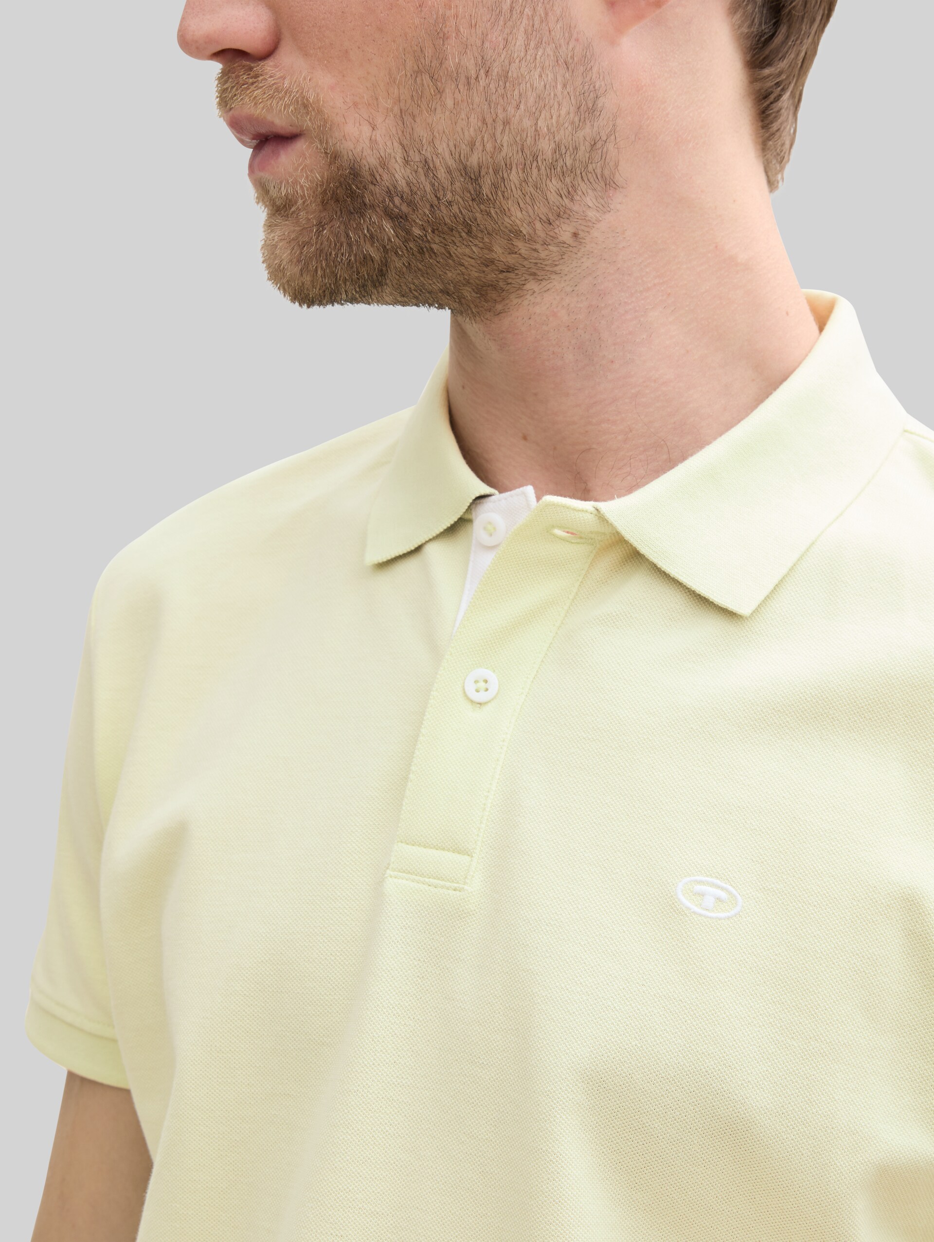 Piqué poloshirt met geborduurd logo - lime cream green