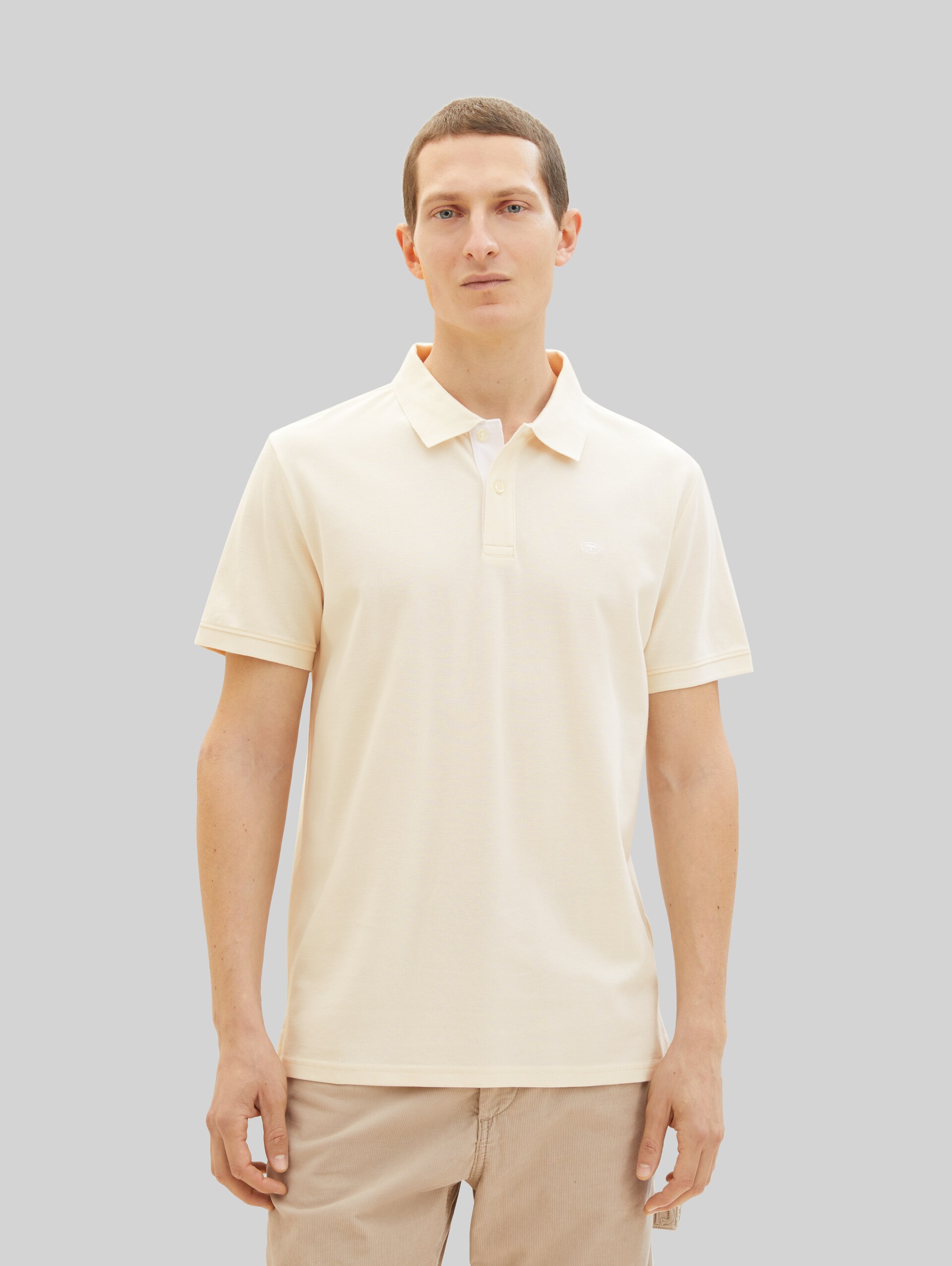 Piqué Poloshirt mit Logo-Stickerei - beige pearl