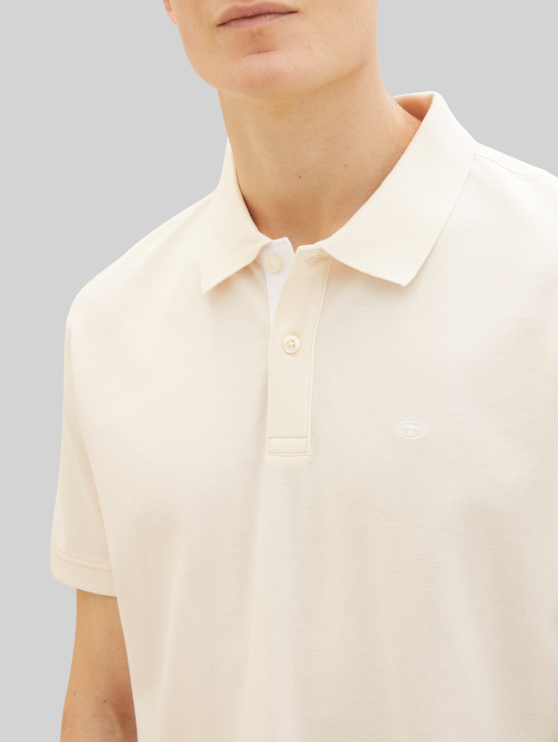 Piqué Poloshirt mit Logo-Stickerei - beige pearl