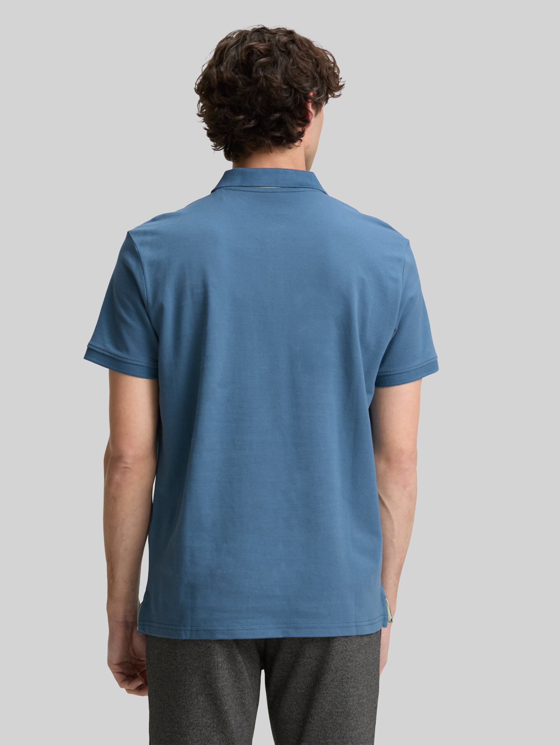 Piqué polo shirt with embroidered logo - mystical blue