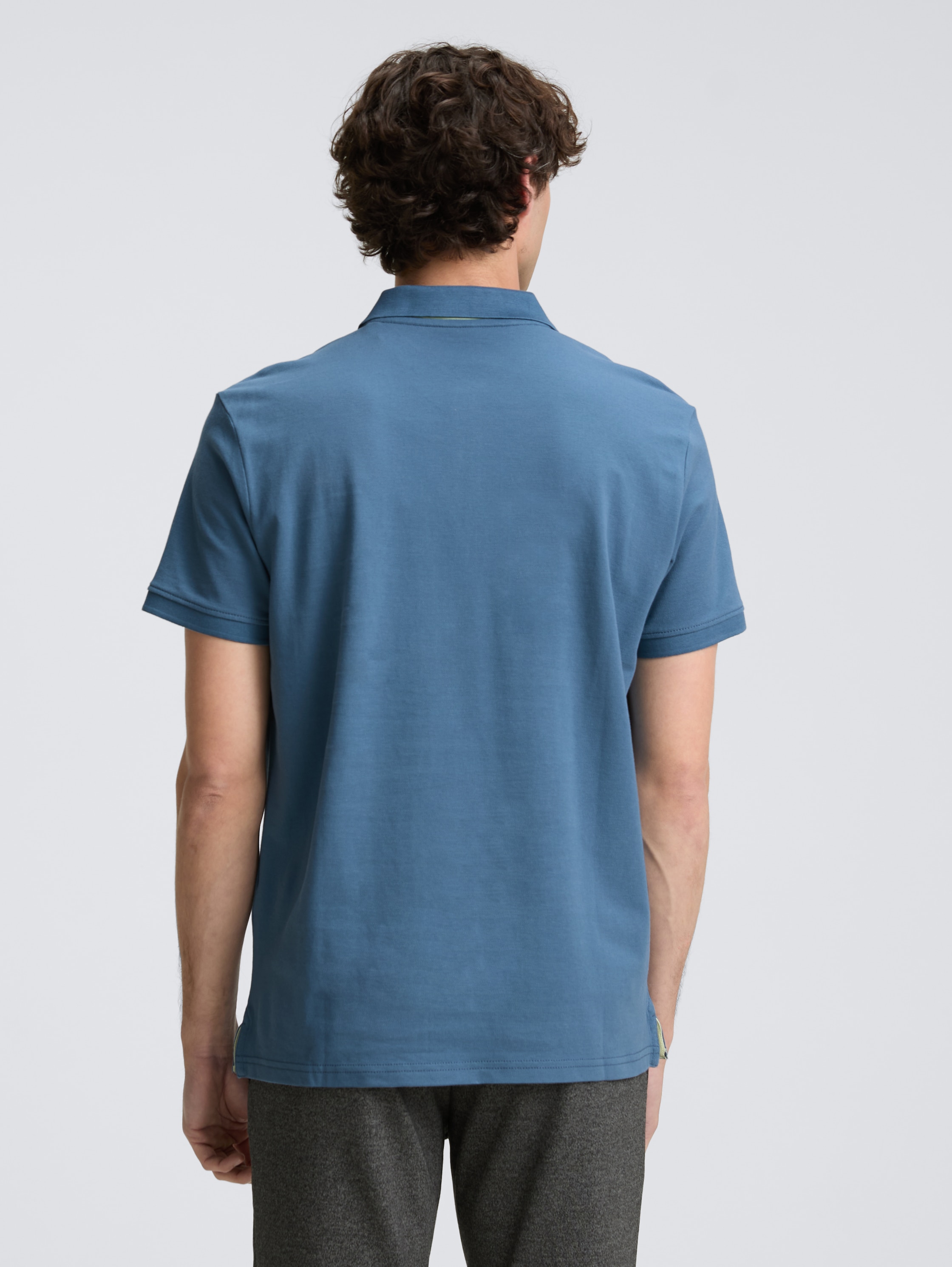 Piqué Poloshirt mit Logo-Stickerei - mystical blue