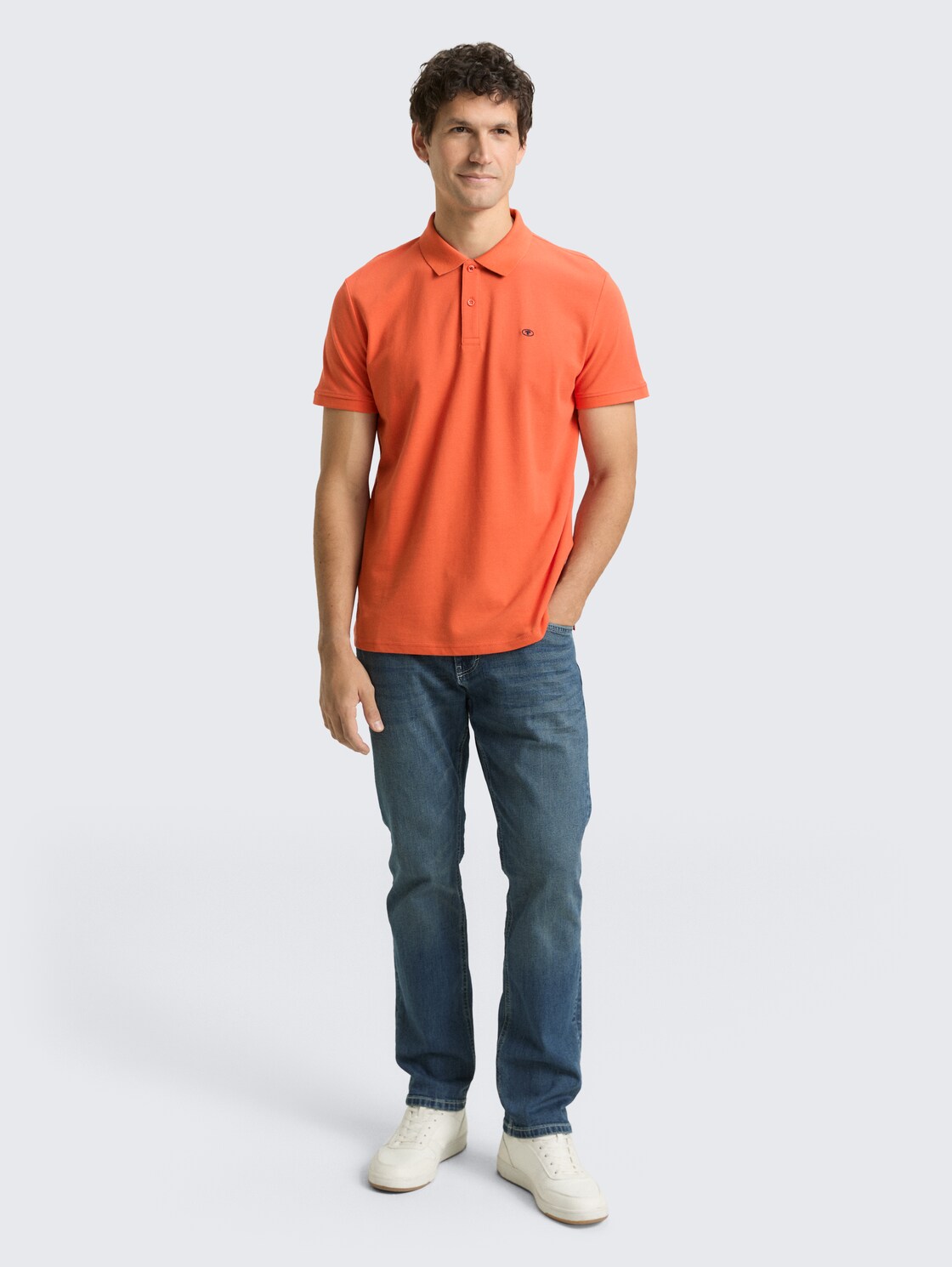 Piqué Poloshirt mit Logo-Stickerei - pale red