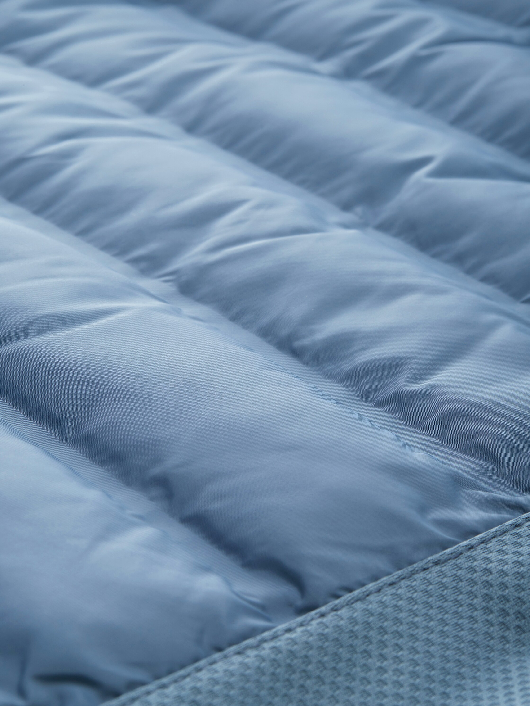 Hybridjacke -REPREVE(R) Our Ocean(R) - China Blue - Produkt-Detail-Ansicht