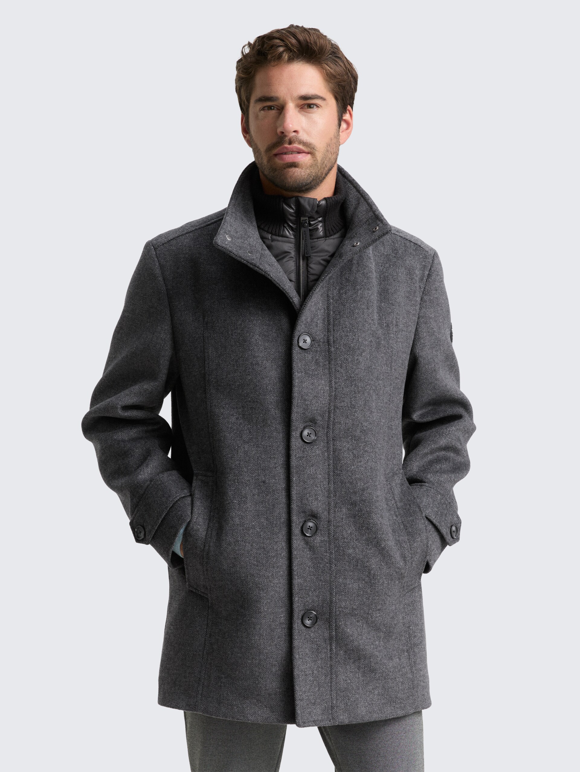 2 in 1 Wollmantel - dark grey black herringbone - Model-Vorderansicht