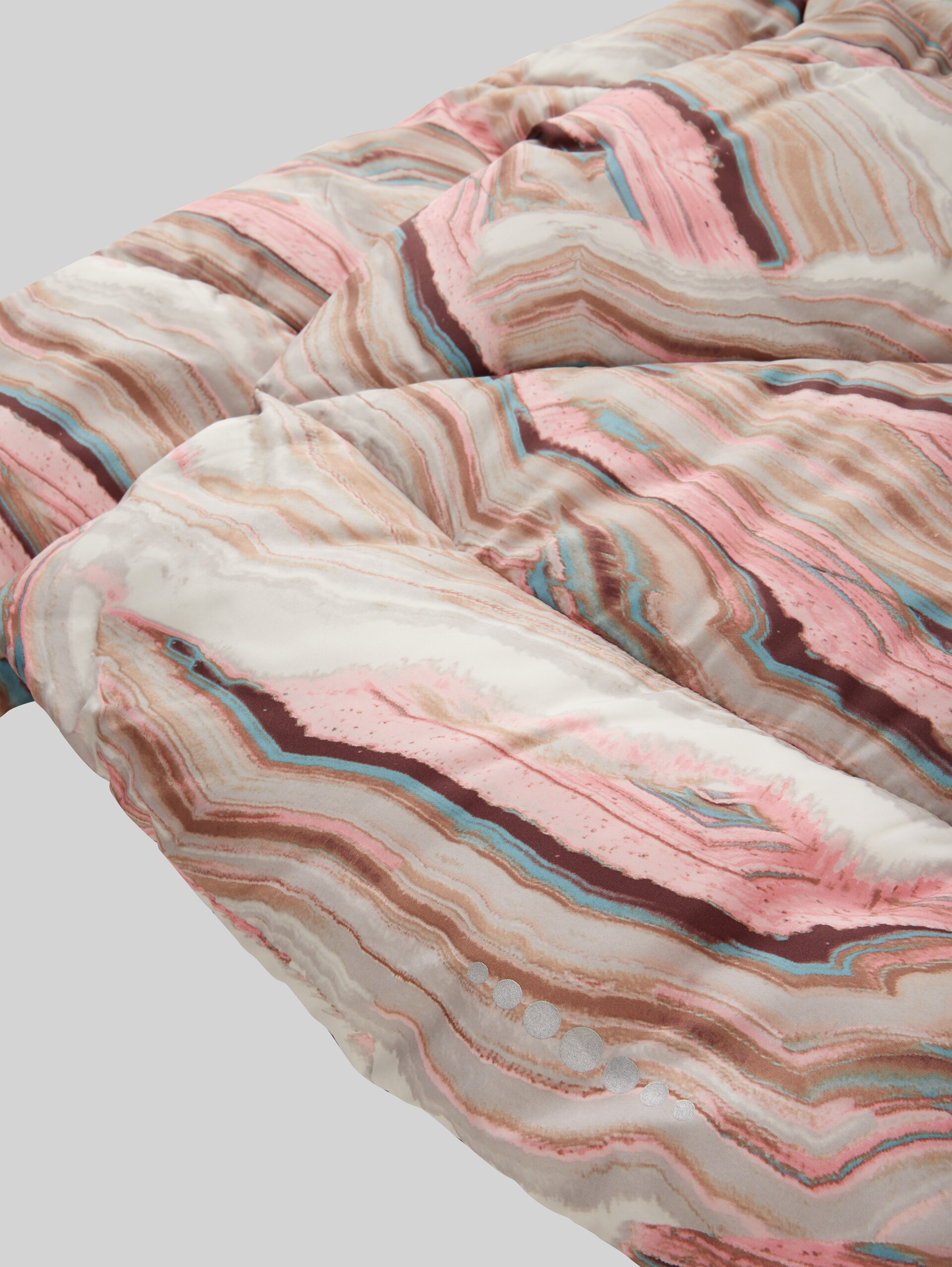 Doudoune courte - REPREVE(R) Our Ocean(R) - multicolor marble print - Vue détaillée du modèle