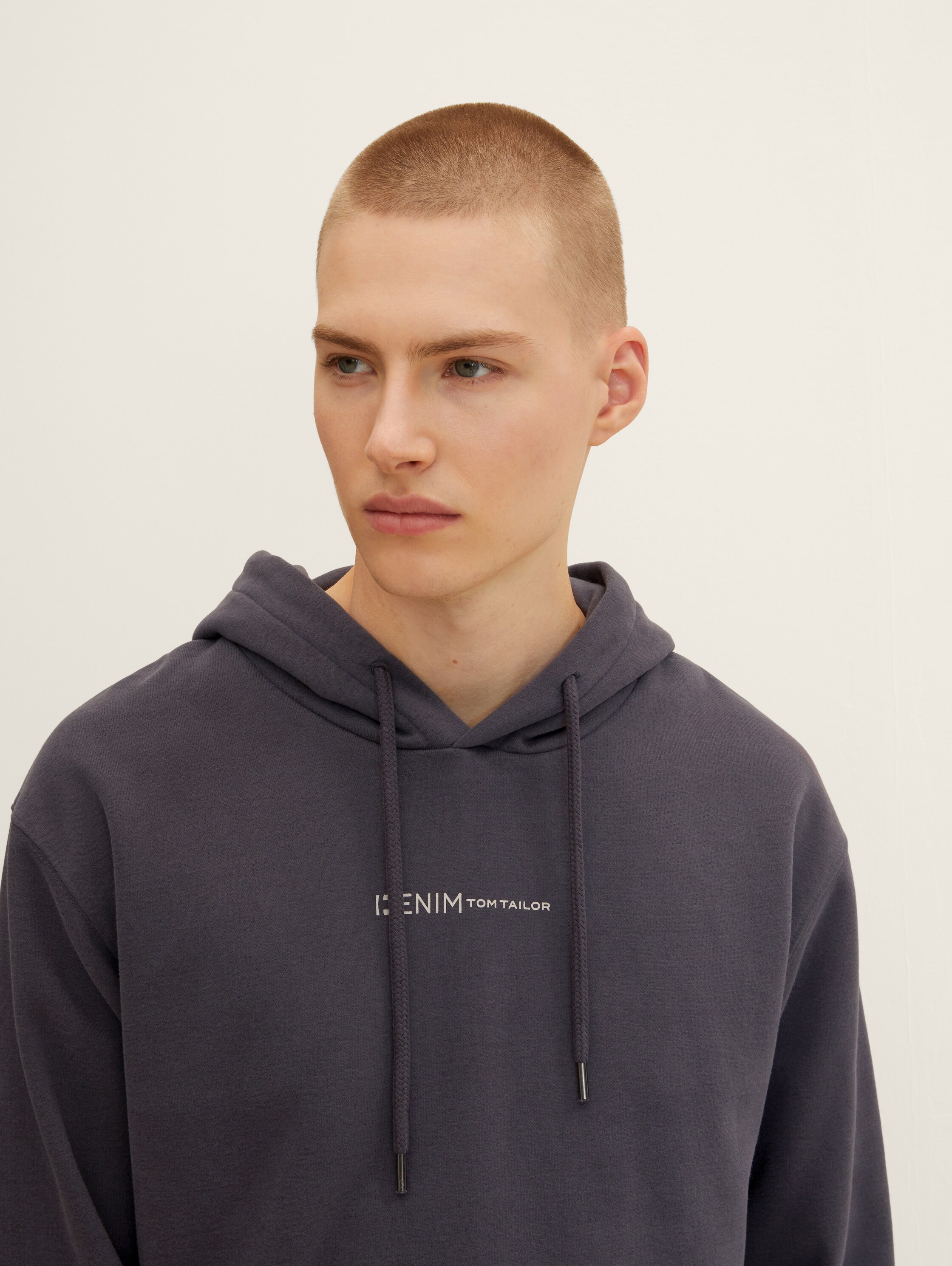 Hoodie with organic cotton - coal_grey_1 - 