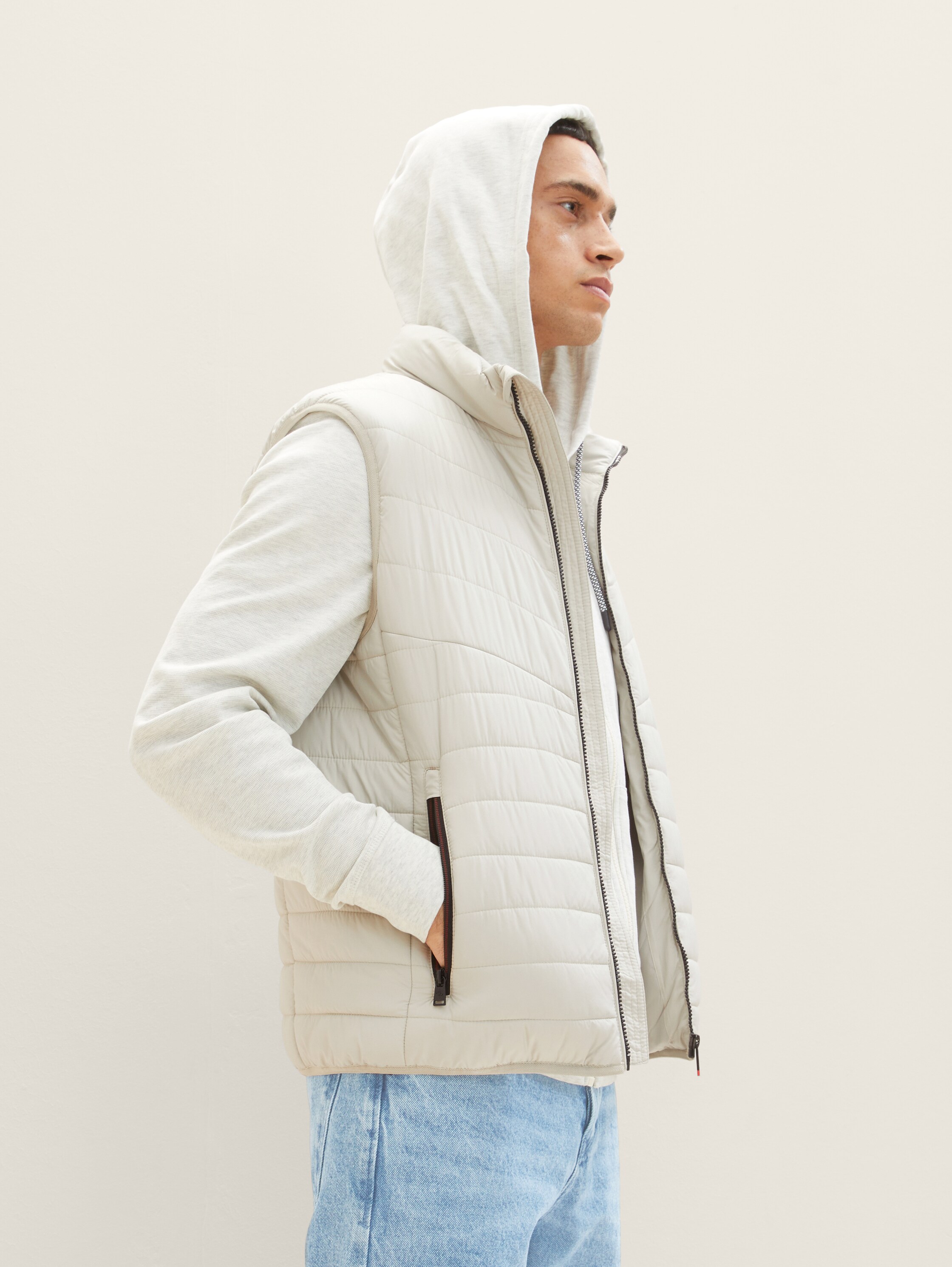 Gilet léger à col montant - beige - 