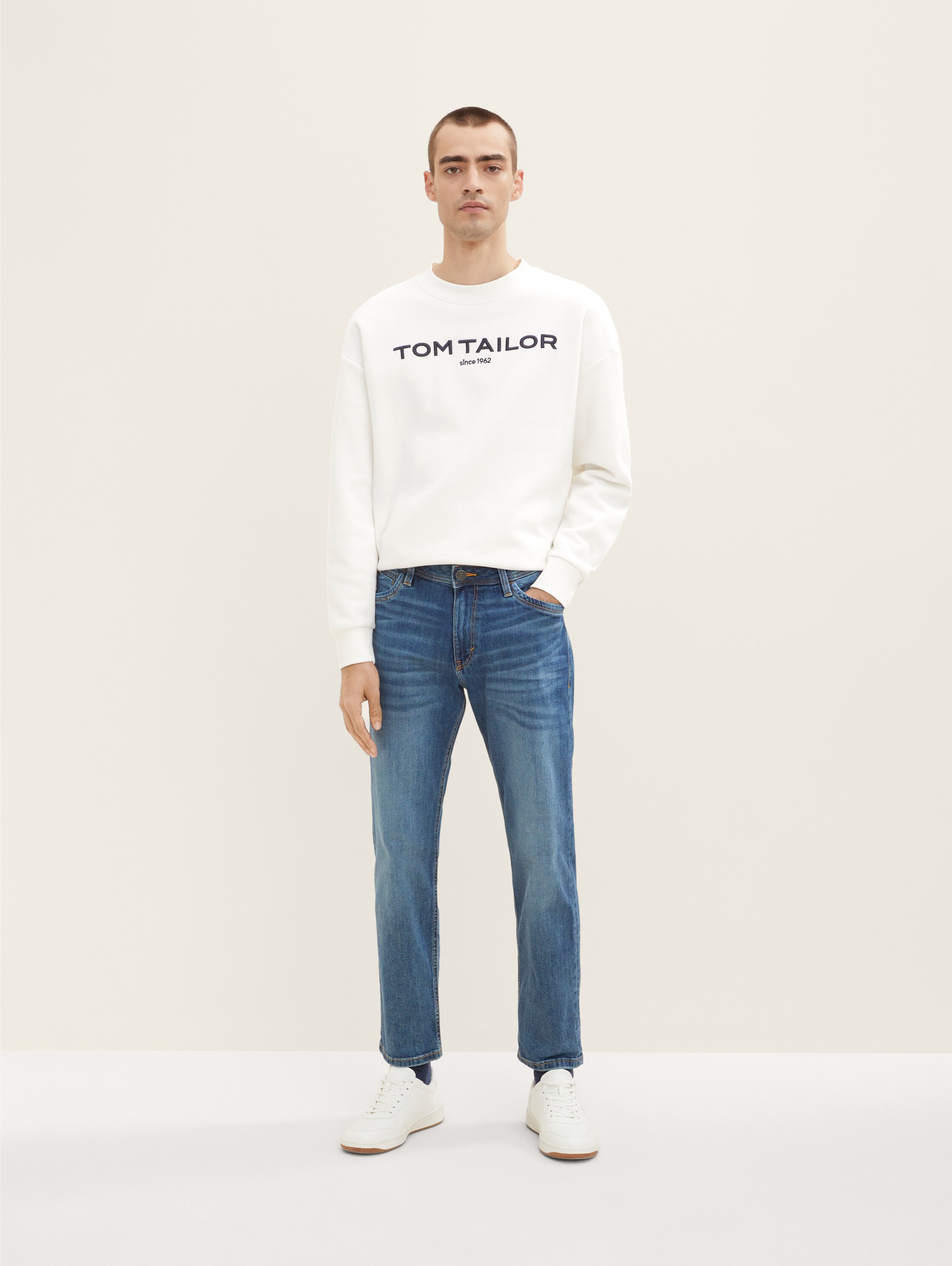 TTTRAD Relaxed Jeans - 2