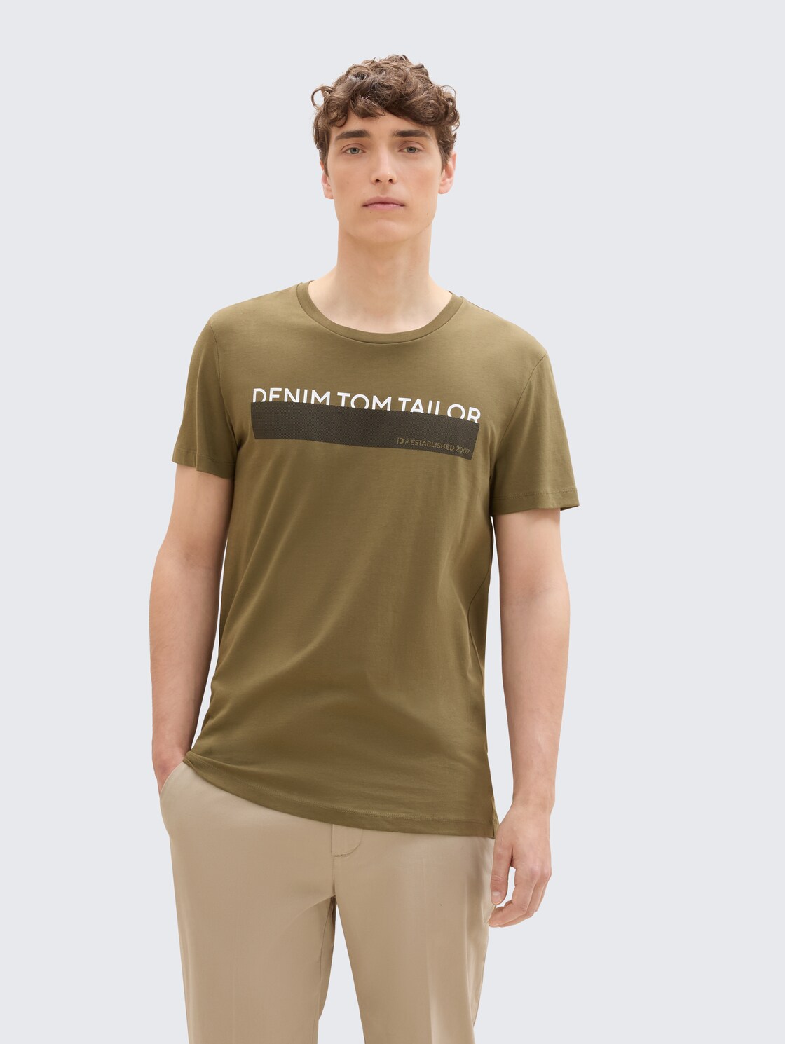 T-Shirt mit Print im 3er-Pack - Dry Greyish Olive - Ausschnitt Model-Vorderansicht