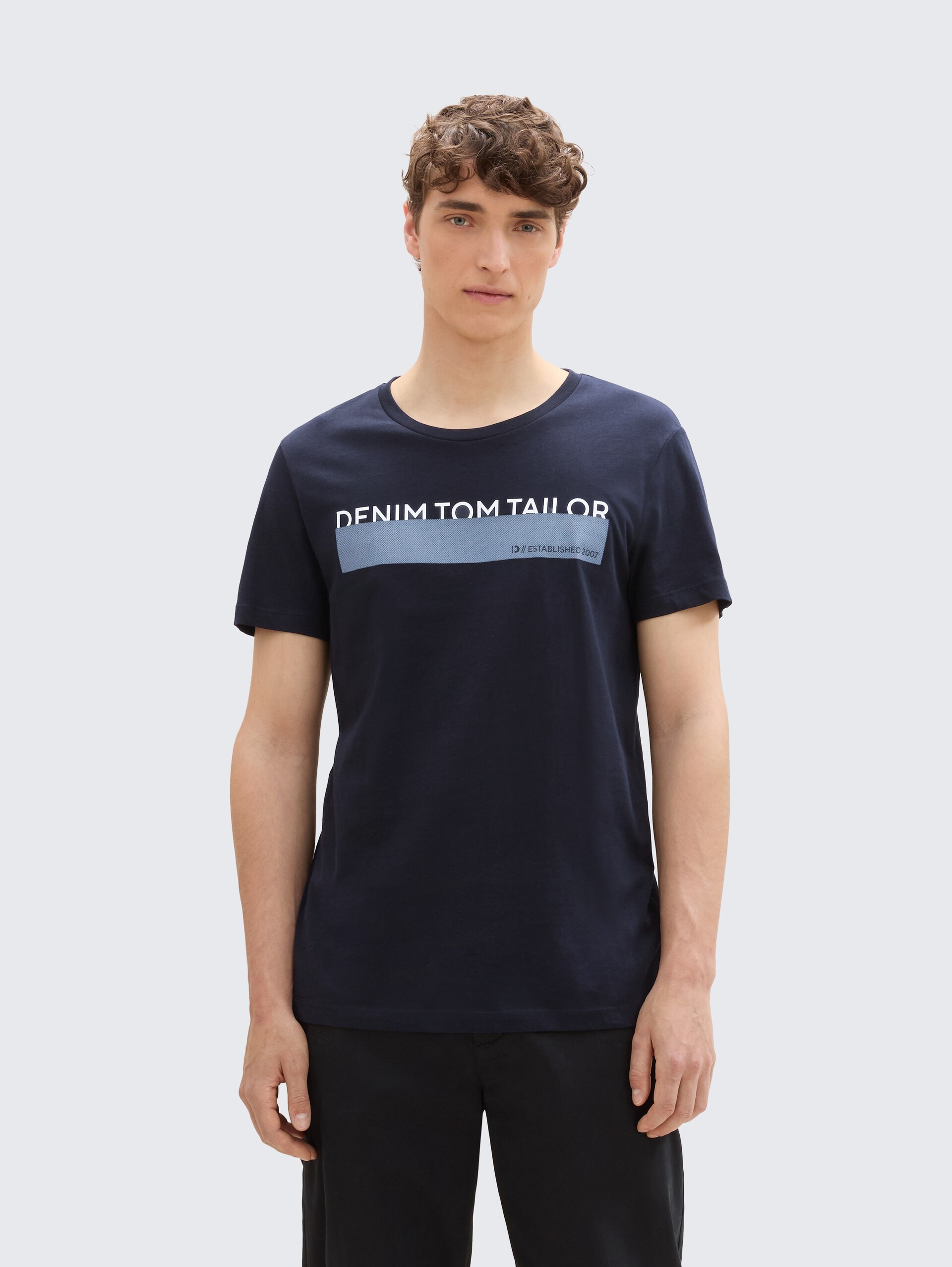 T-Shirt mit Print im 3er-Pack - Black - Ausschnitt Model-Vorderansicht