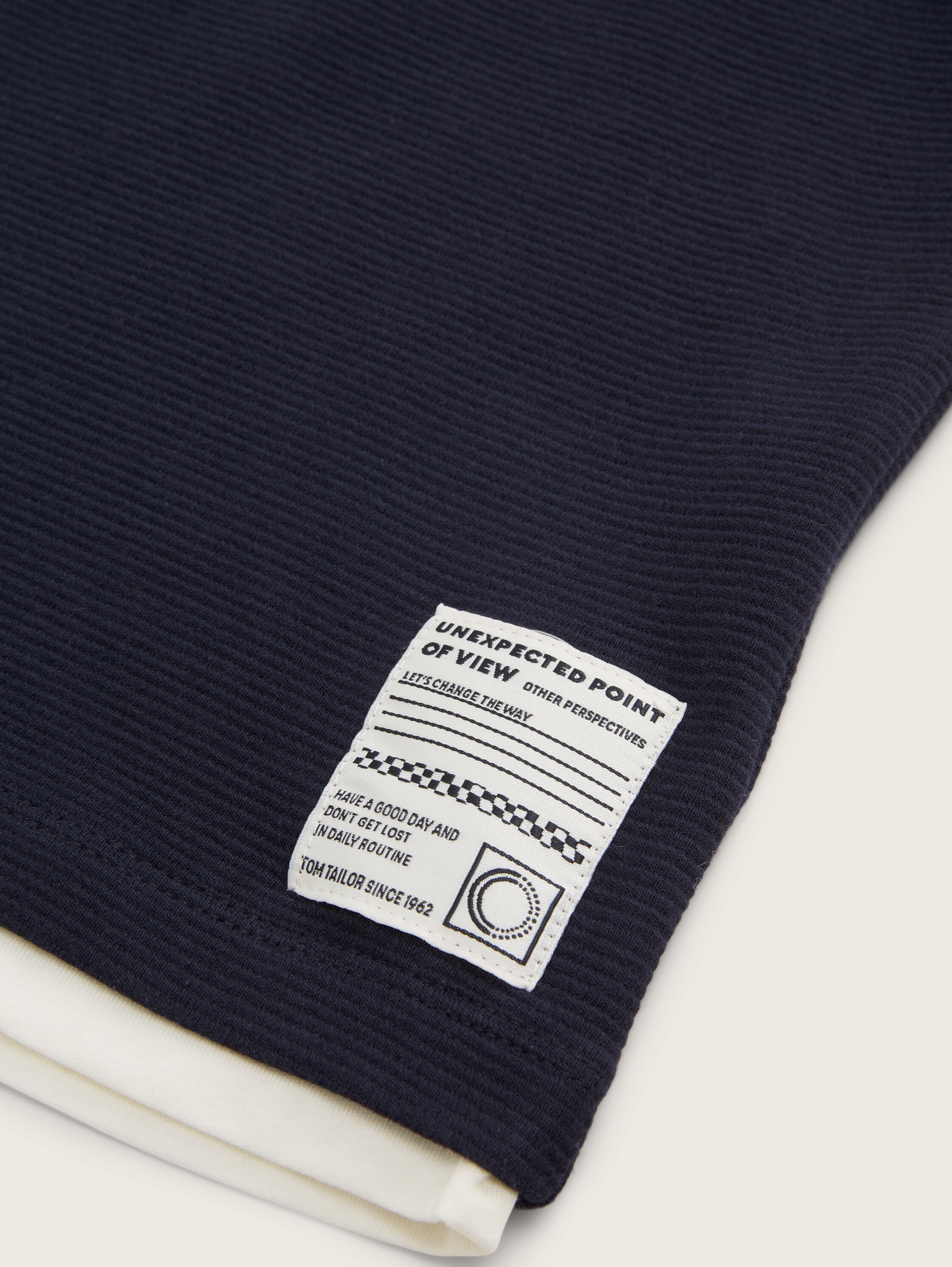 2-in-1 Sweatshirt mit Struktur - 3