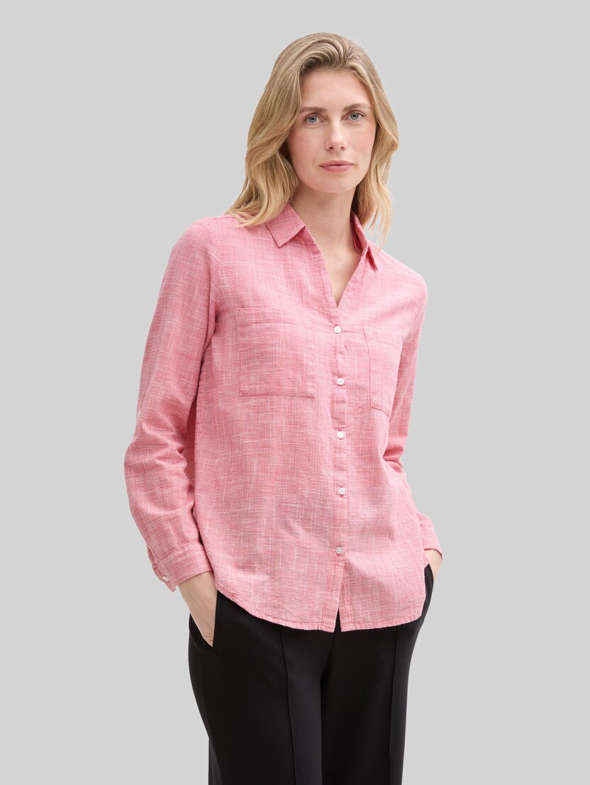 Bluse mit Brusttaschen von Women, Berry Red