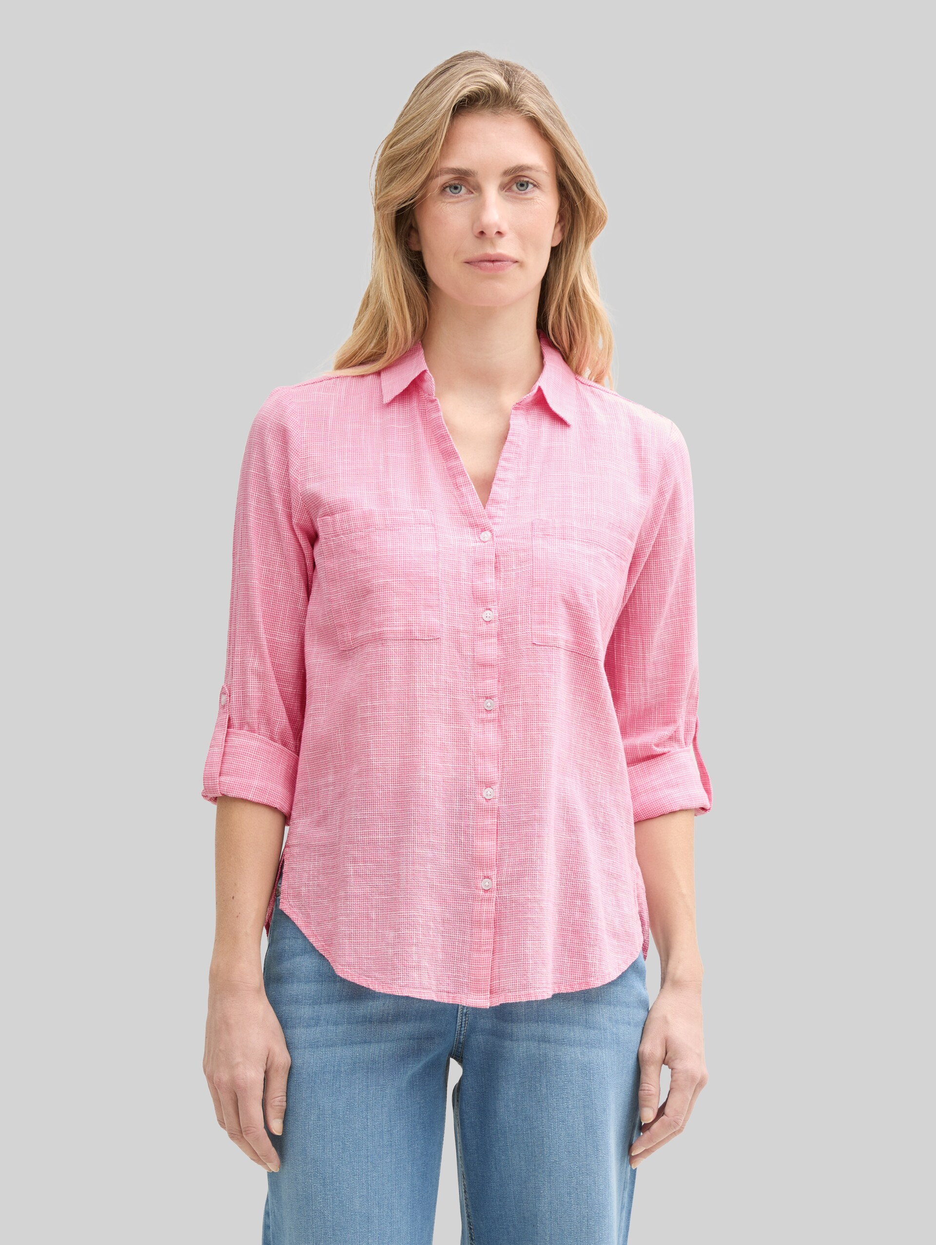 Blouse avec poches poitrine - Bright Rose - Découpe Vue de face du modèle