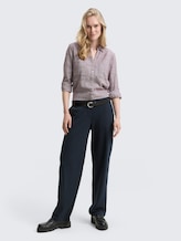 Chemisier avec poches poitrine - bordeaux red - Vue de face du modèle