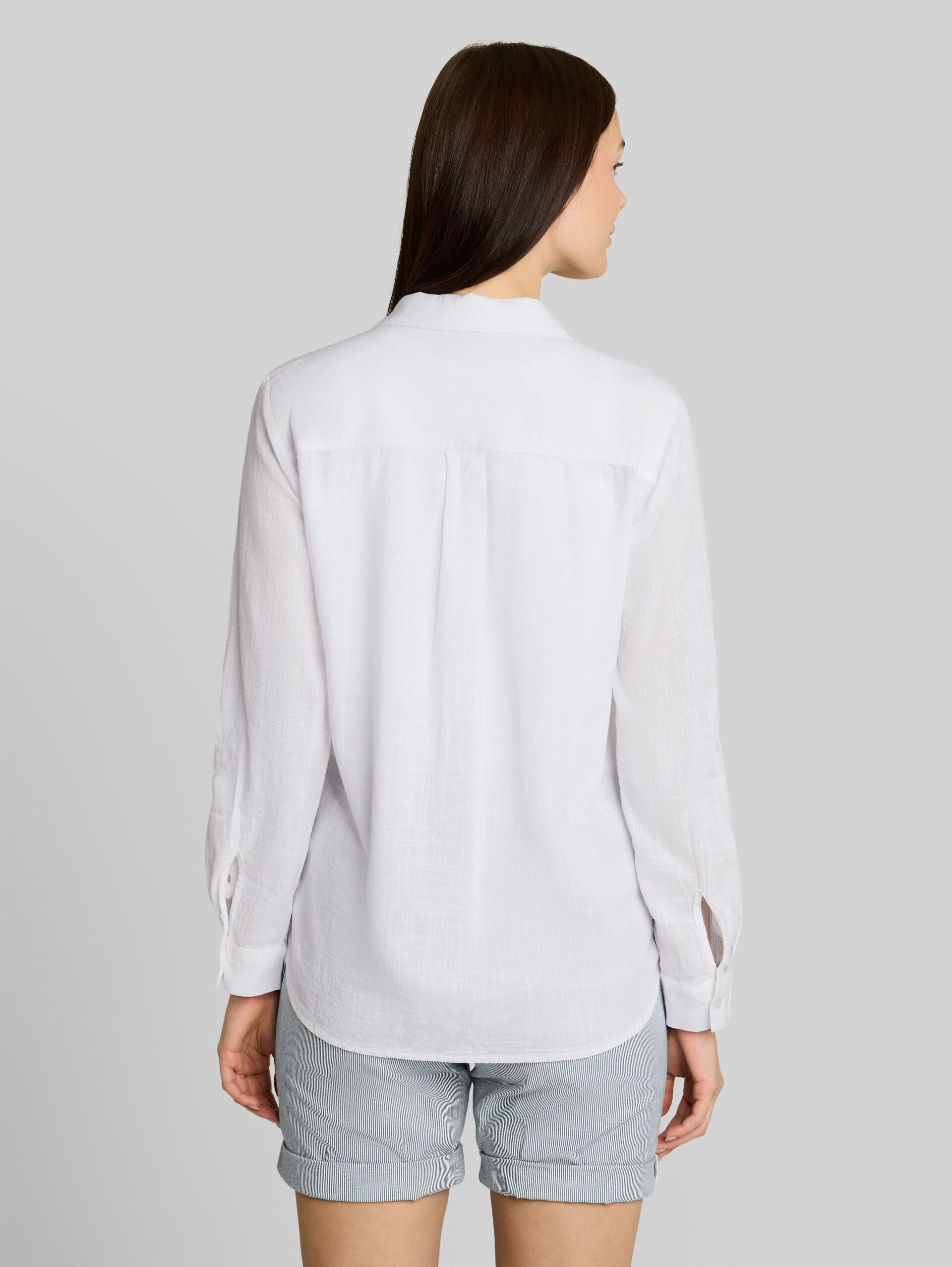 Blouse with chest pockets - White - Neckline model-back view