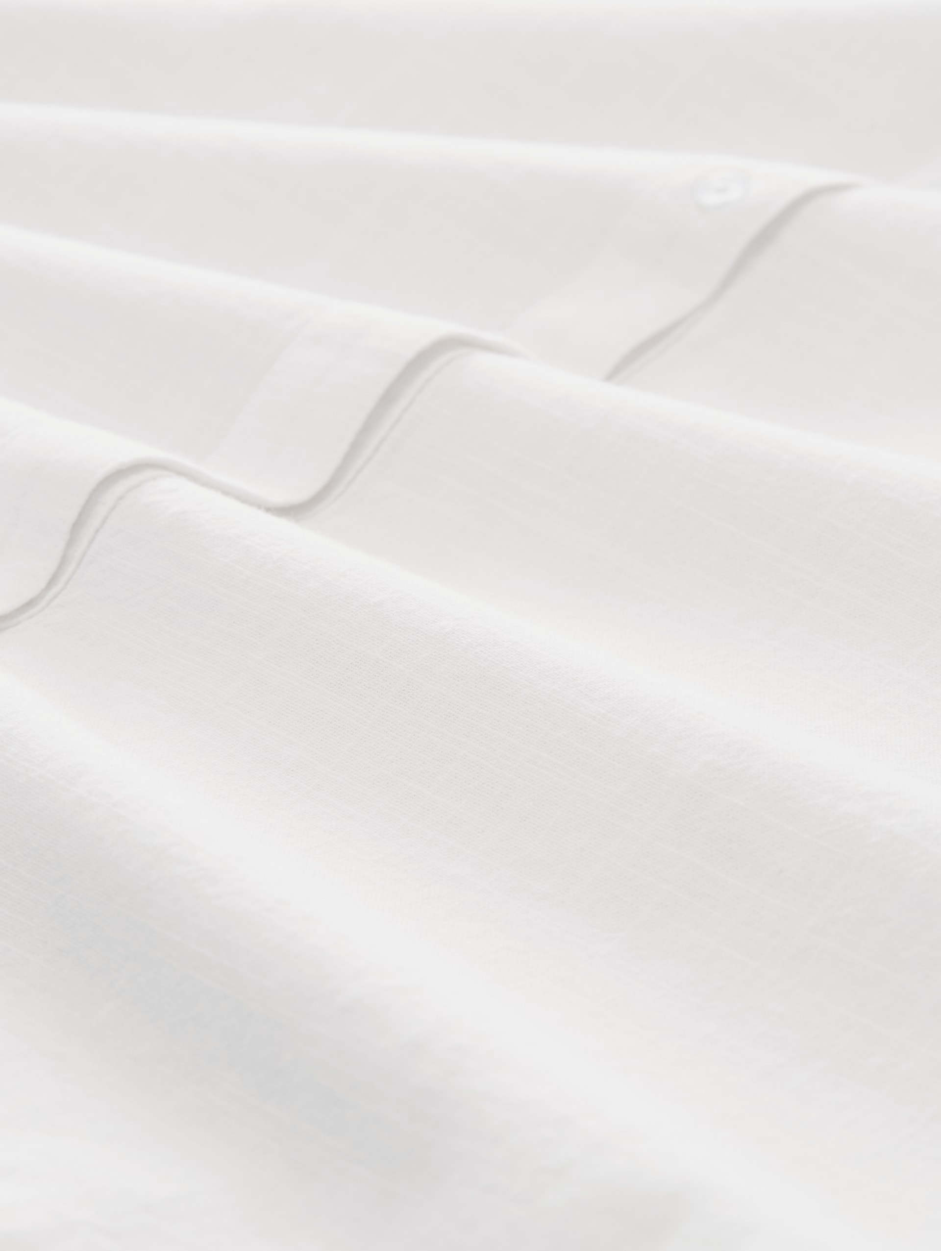 Blouse with chest pockets - White - Material view