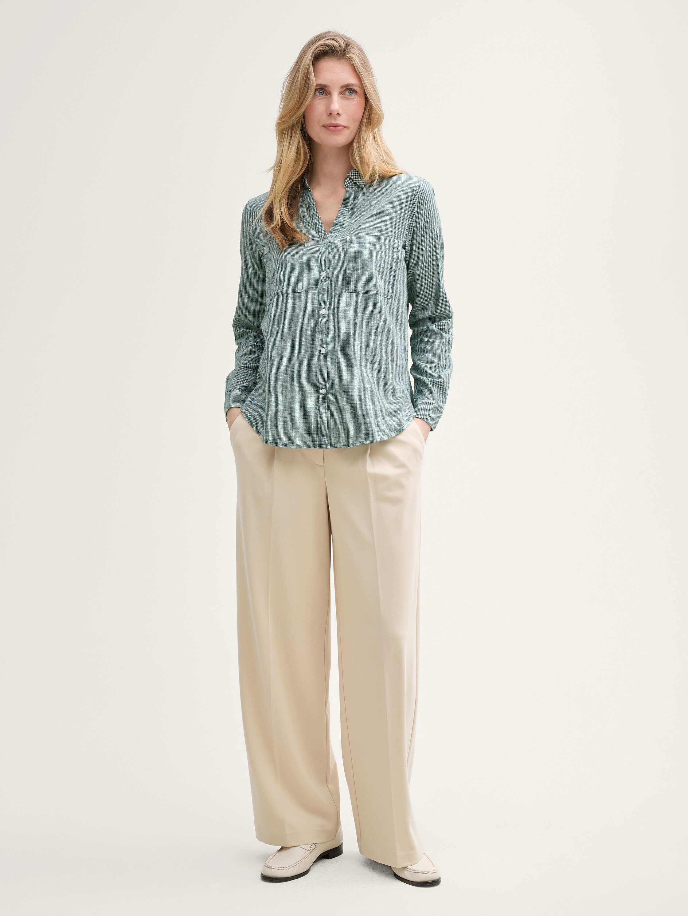Bluse mit Brusttaschen - 0