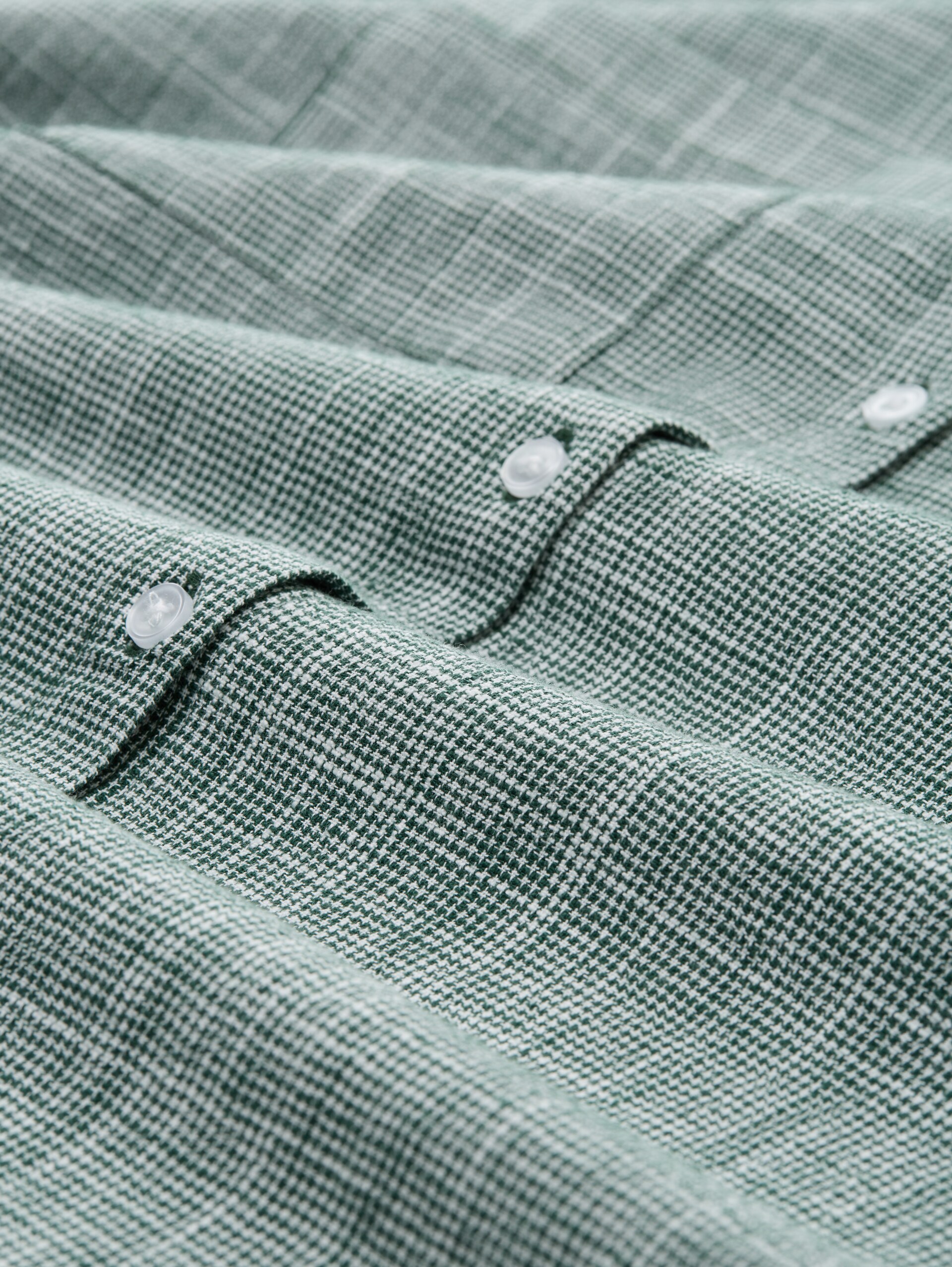 Blouse avec poches poitrine - explorer green - Vue de la matière
