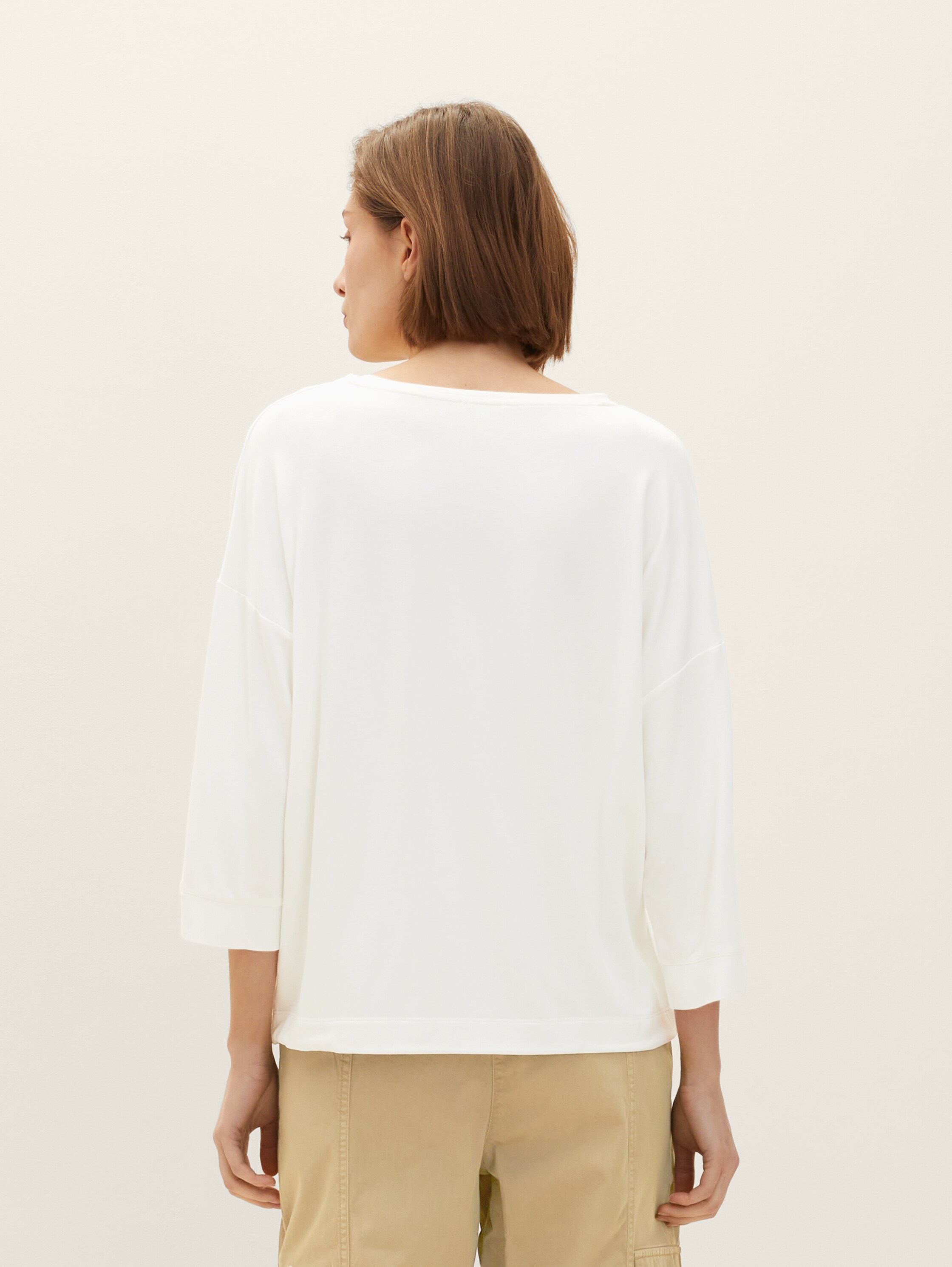 T-shirt met 3/4 mouw - Whisper White - Neklijn model-achteraanzicht