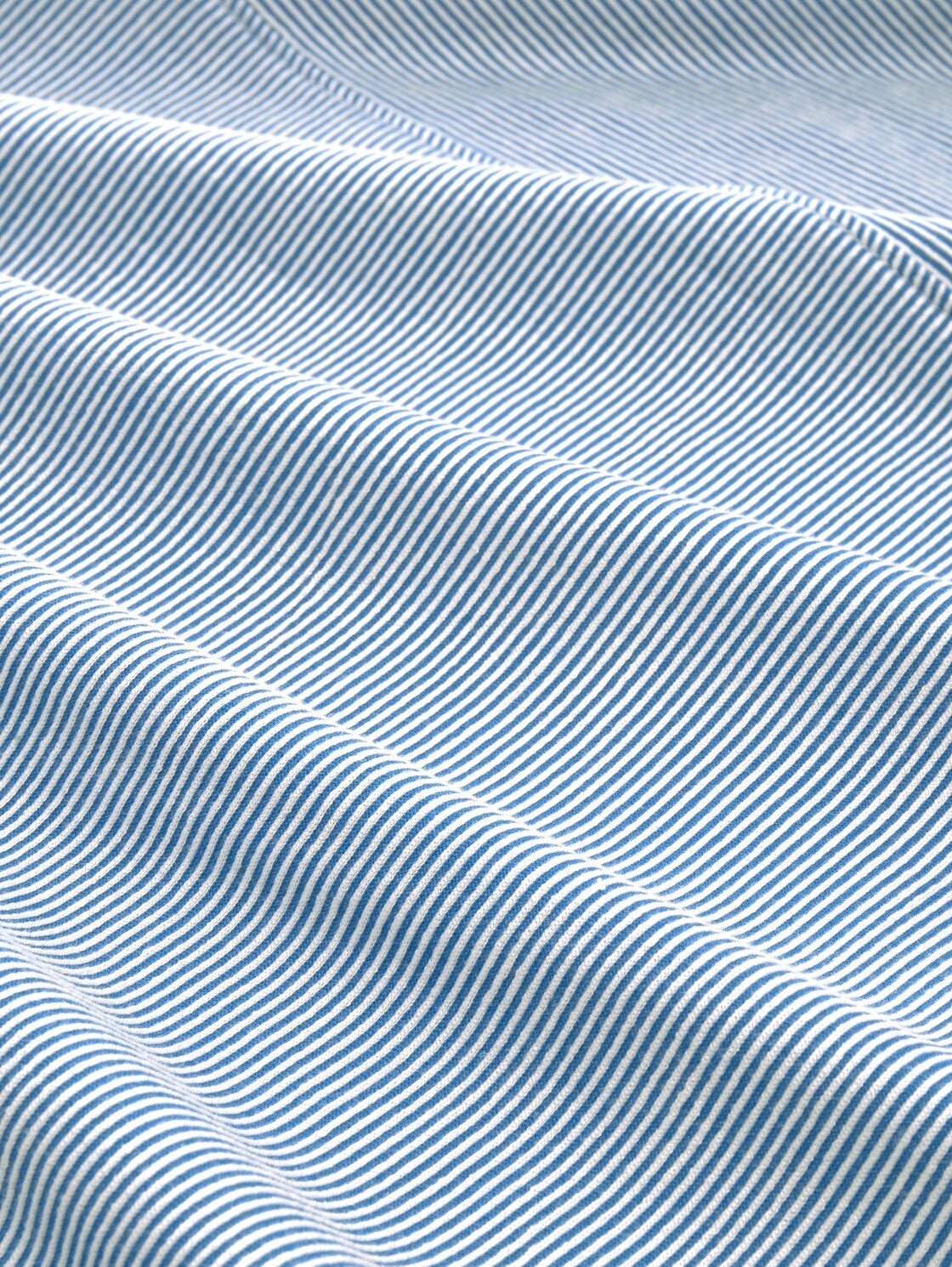 Loose Fit Langarmshirt mit Raffärmeln - small mid blue white stripe - Material-Ansicht