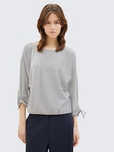 Loose Fit Langarmshirt mit Raffärmeln - small navy white stripe - Ausschnitt Model-Vorderansicht