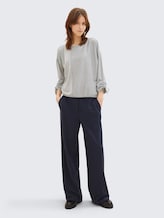 Loose Fit Langarmshirt mit Raffärmeln - small navy white stripe - Model-Vorderansicht
