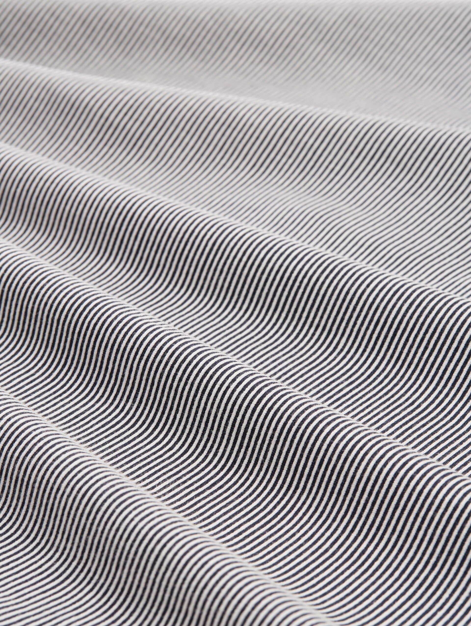 Loose-fit long-sleeved top with gathered sleeves - small navy white stripe - Material view