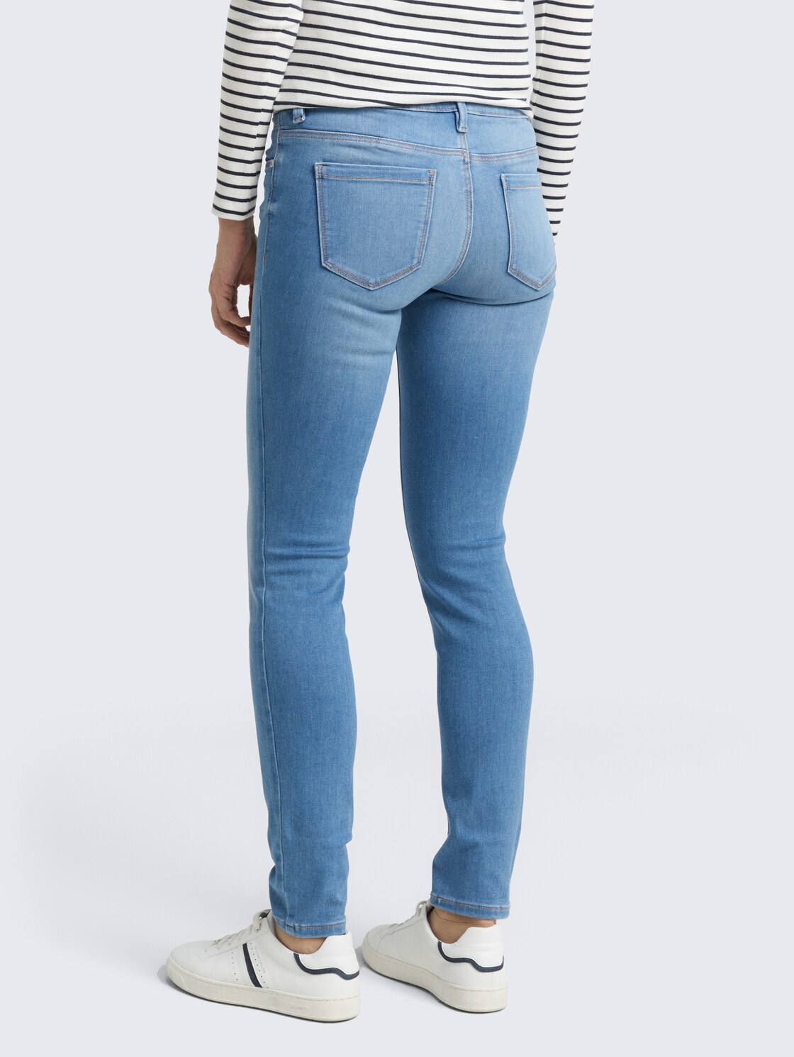 TTALEXA SKINNY jeans - mid stone wash denim - Neckline model-back view