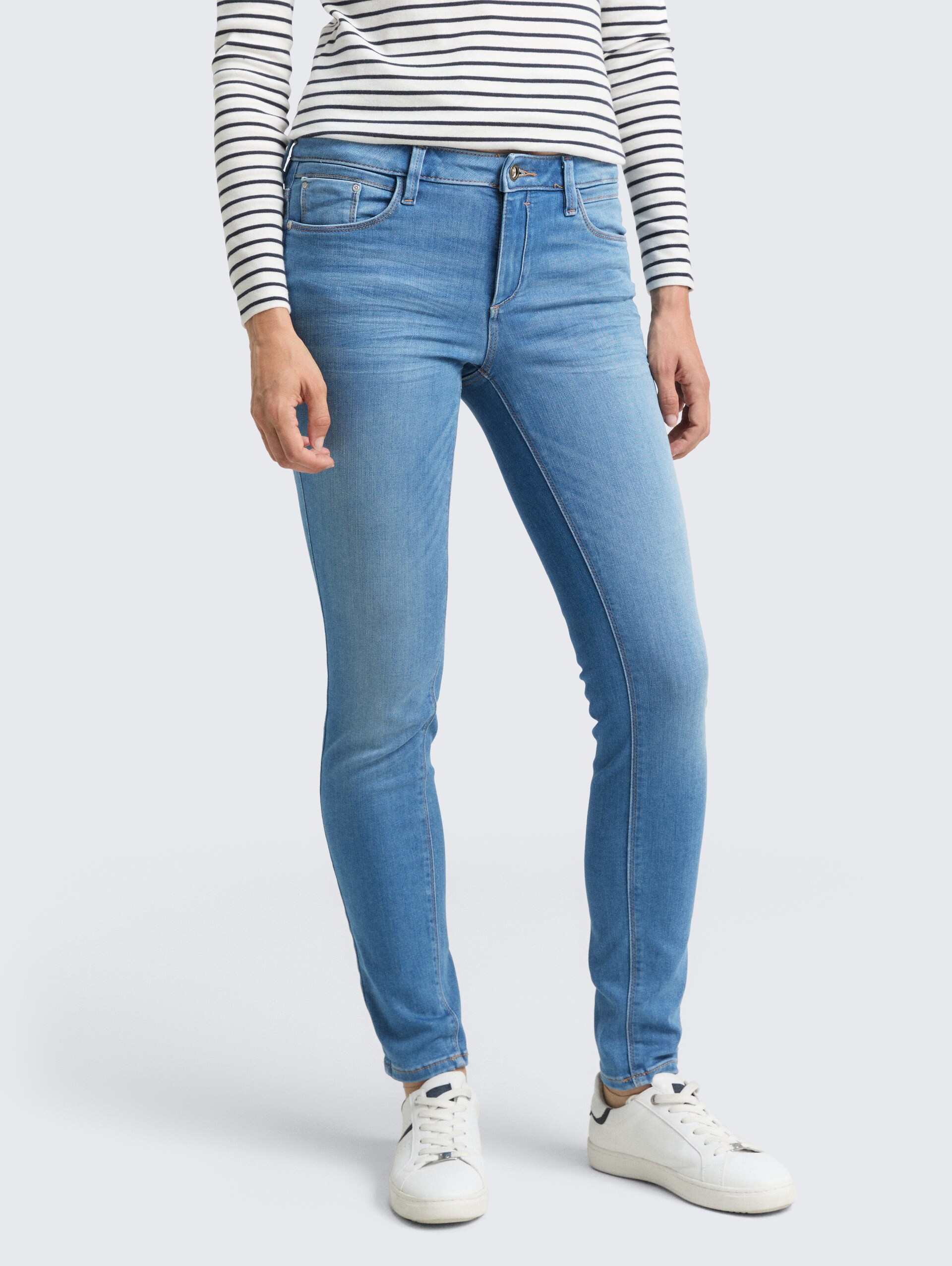 TTALEXA SKINNY Jeans - mid stone wash denim - Ausschnitt Model-Vorderansicht